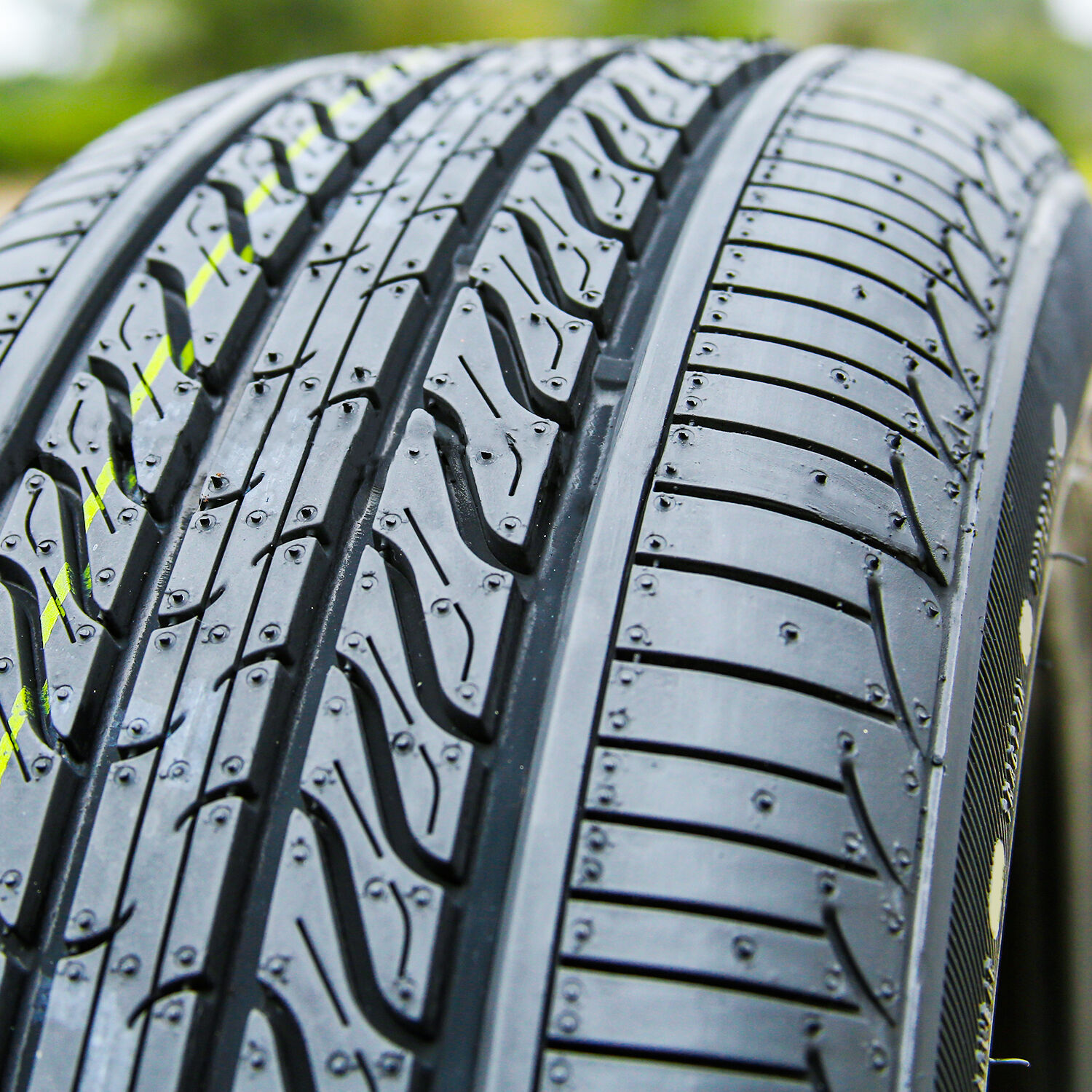 Accelera Eco Plush 215/60R16 99V XL