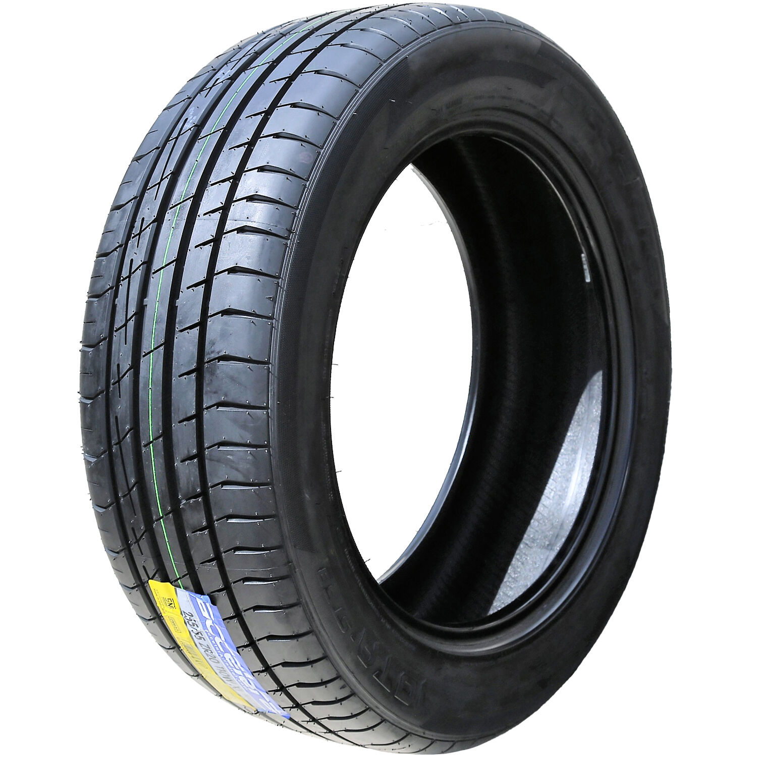 Accelera Iota ST68 215/55R18 99V XL