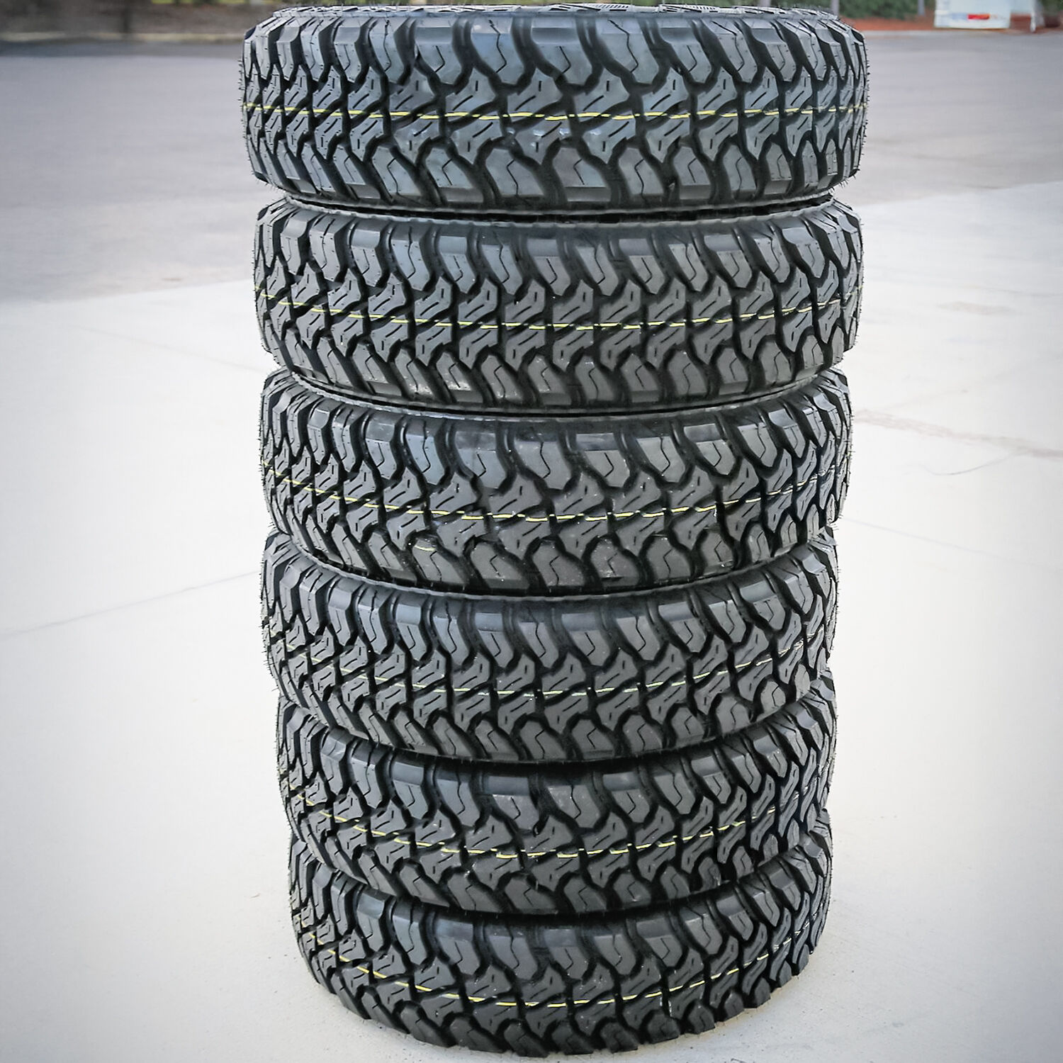 Accelera M/T-01 LT 165/80R13 94/93Q D (8 Ply)