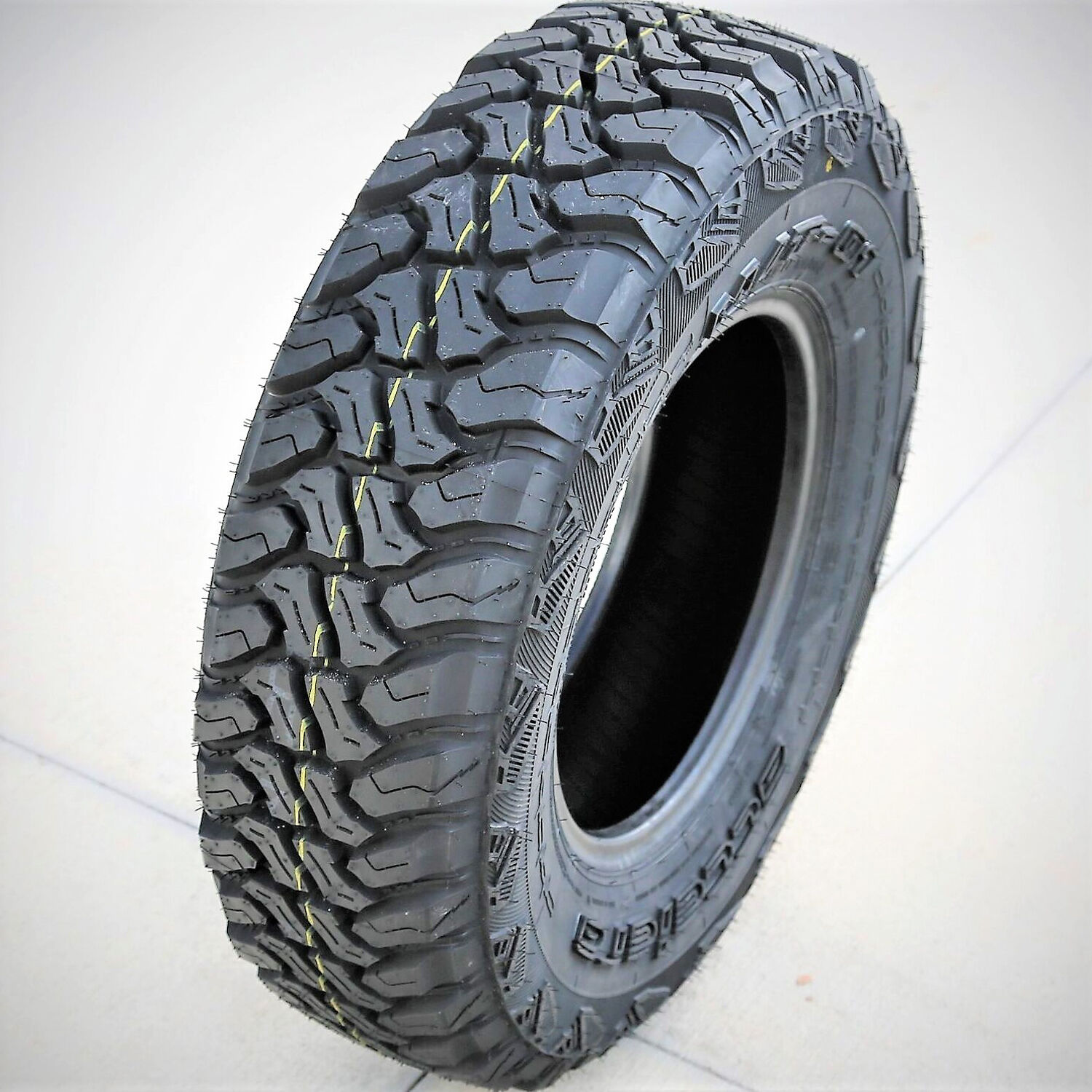 Accelera M/T-01 LT 235/85R16 120/116Q E (10 Ply)