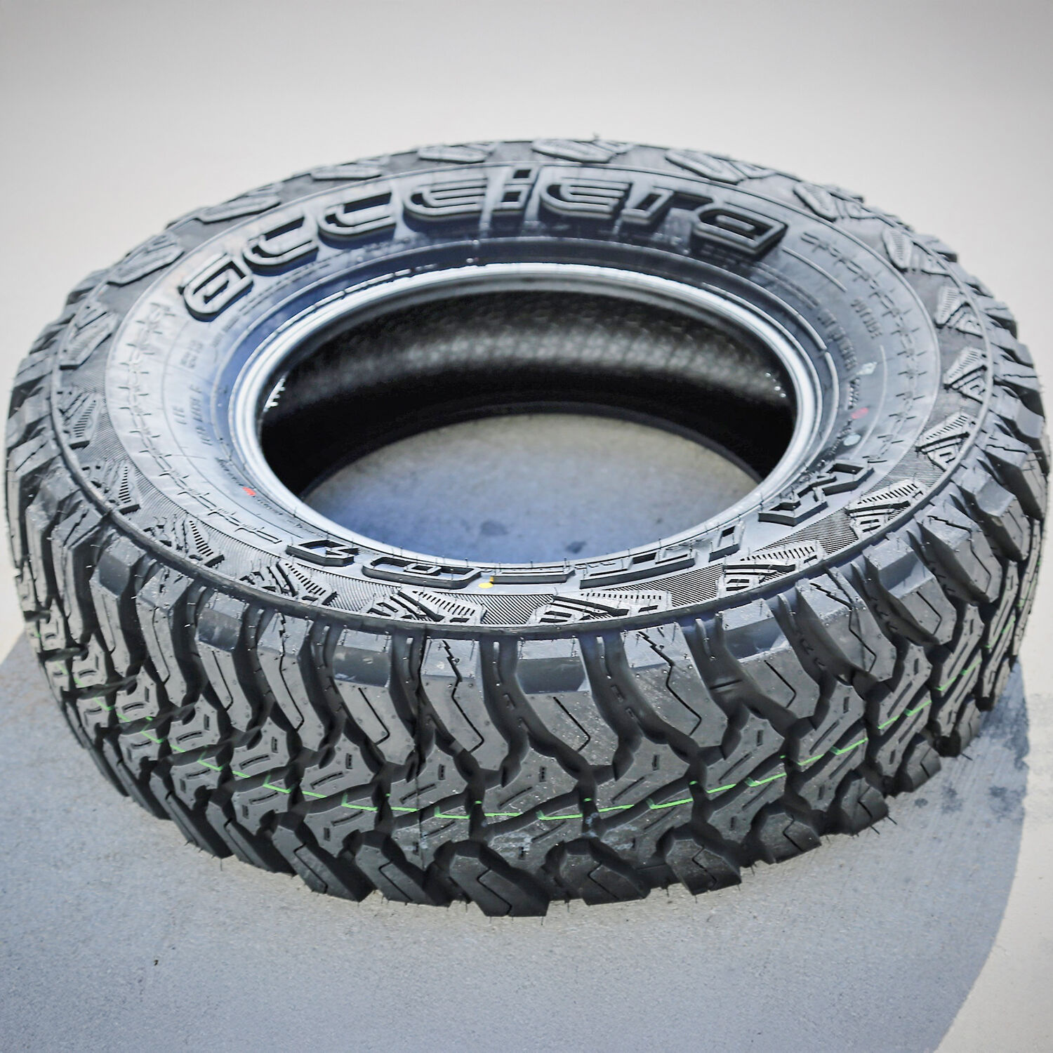 Accelera M/T-01 LT 235/75R15 104/101Q C (6 Ply)