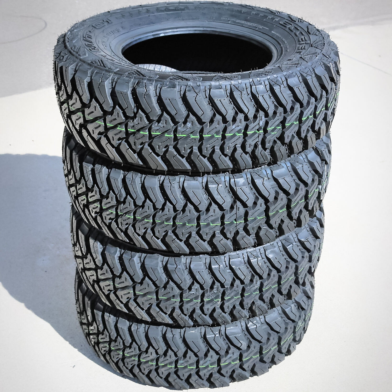 Accelera M/T-01 LT 235/75R15 104/101Q C (6 Ply)