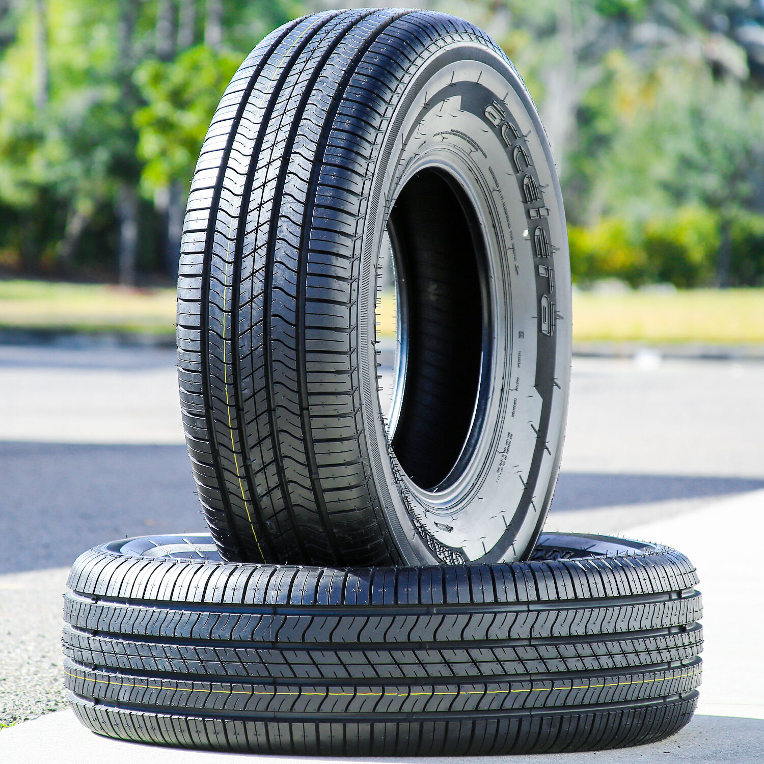 Accelera Omikron H/T 235/65R17 104H