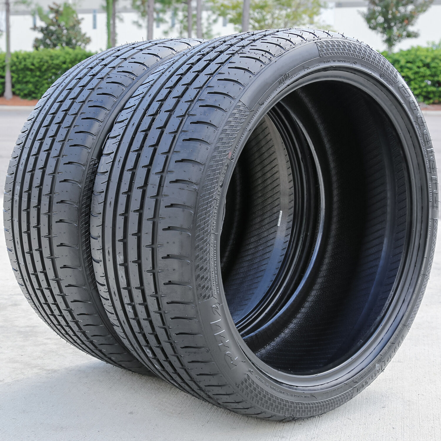 Accelera Phi 2 275/35R18 ZR 99Y XL