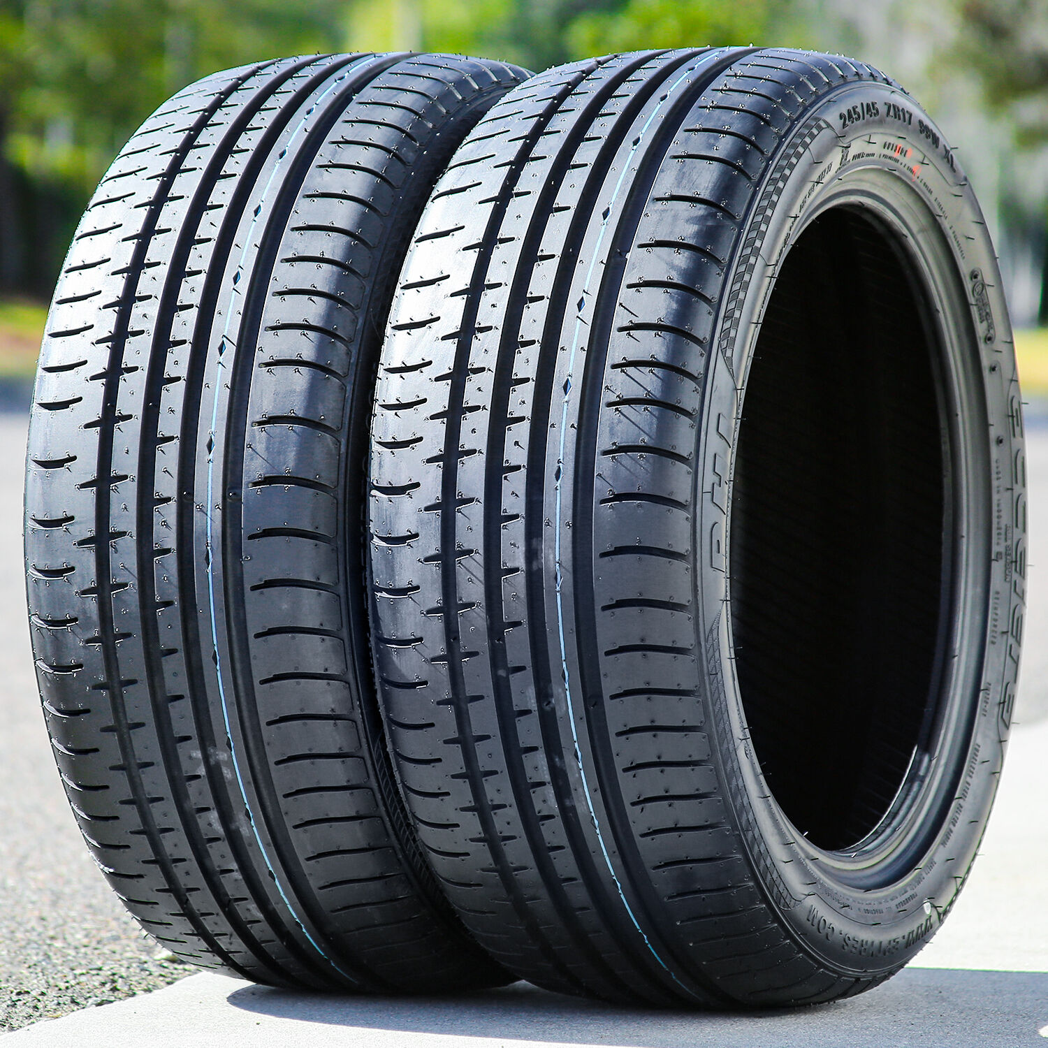 Accelera Phi 245/45R17 ZR 99W XL