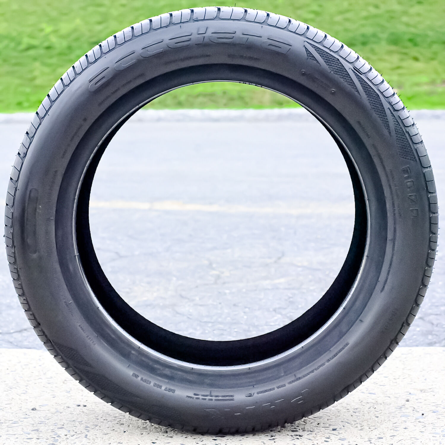 Accelera Phi-R 215/55R16 ZR 97W XL