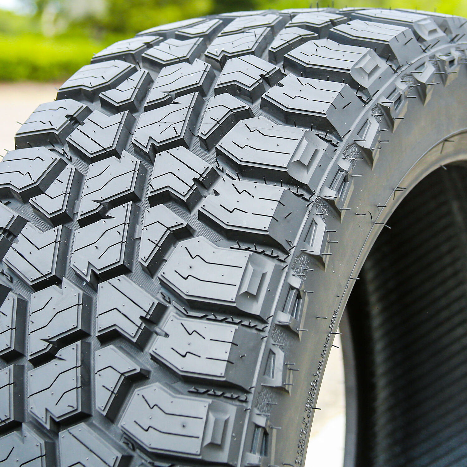 Ameritread Trail Command RT LT 275/70R18 125/122Q E (10 Ply)