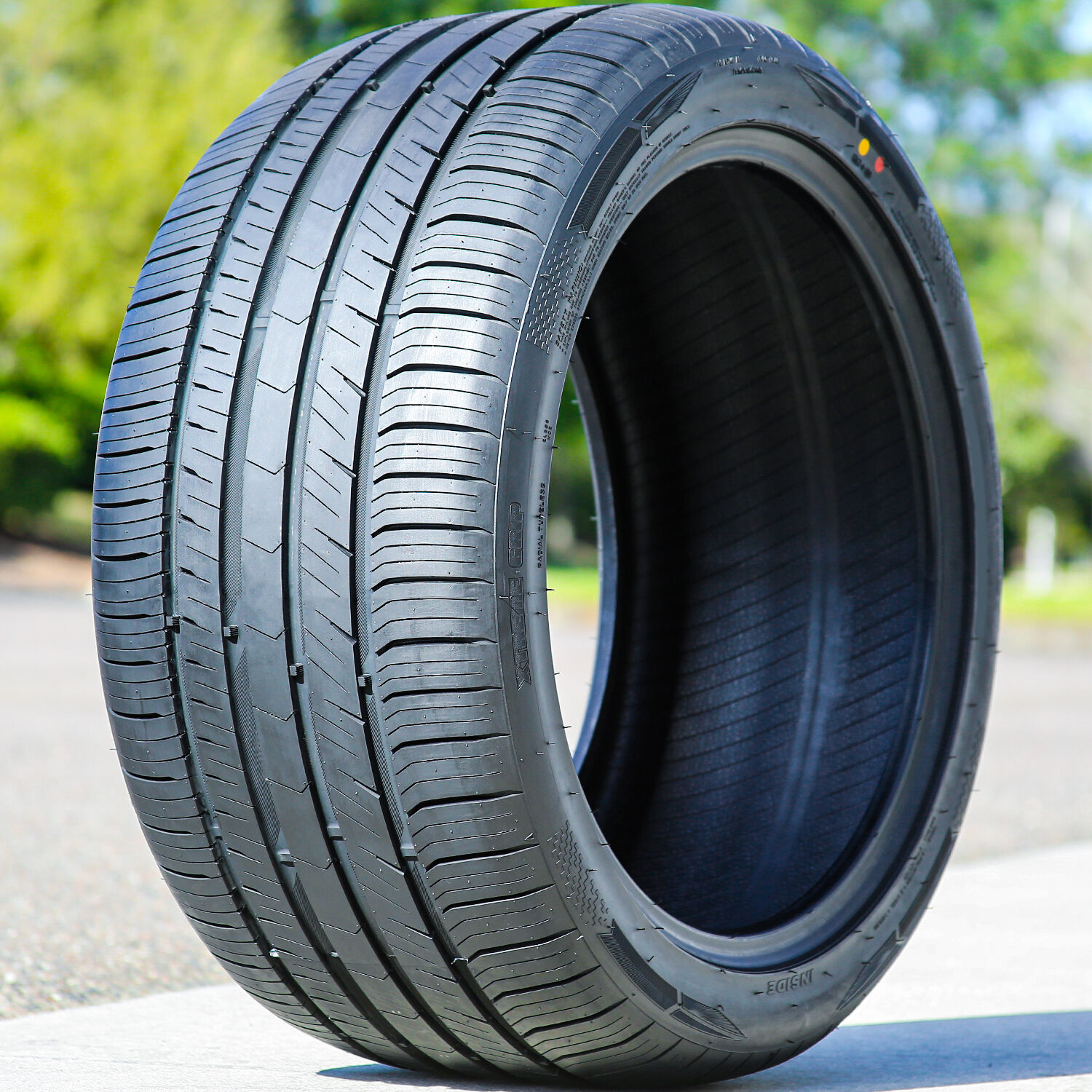 Ameritread Xtreme Grip 225/40R18 ZR 92W XL