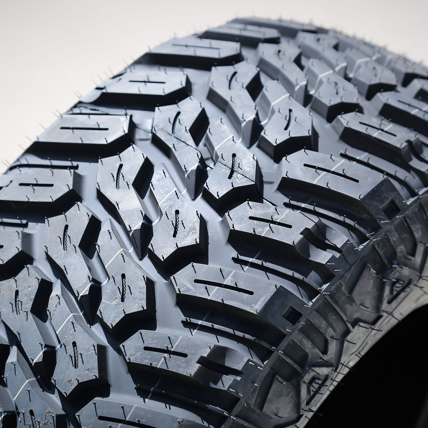 Antares Deep Digger LT 33X12.50R17 120Q E (10 Ply)