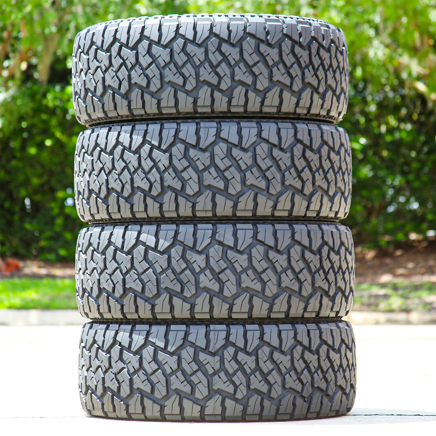 Aplus Shredder RTX (3 Ply Sidewall) LT 285/55R20 124/121S F (12 Ply)