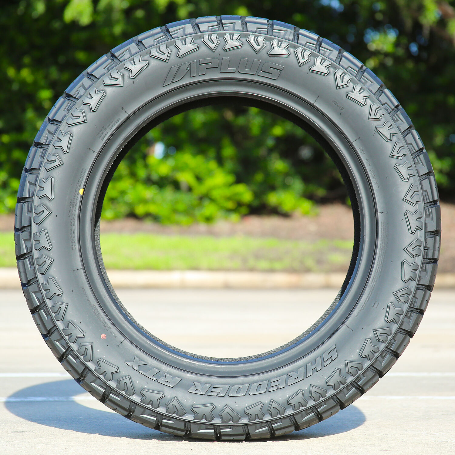 Aplus Shredder RTX (3 Ply Sidewall) LT 285/55R20 124/121S F (12 Ply)