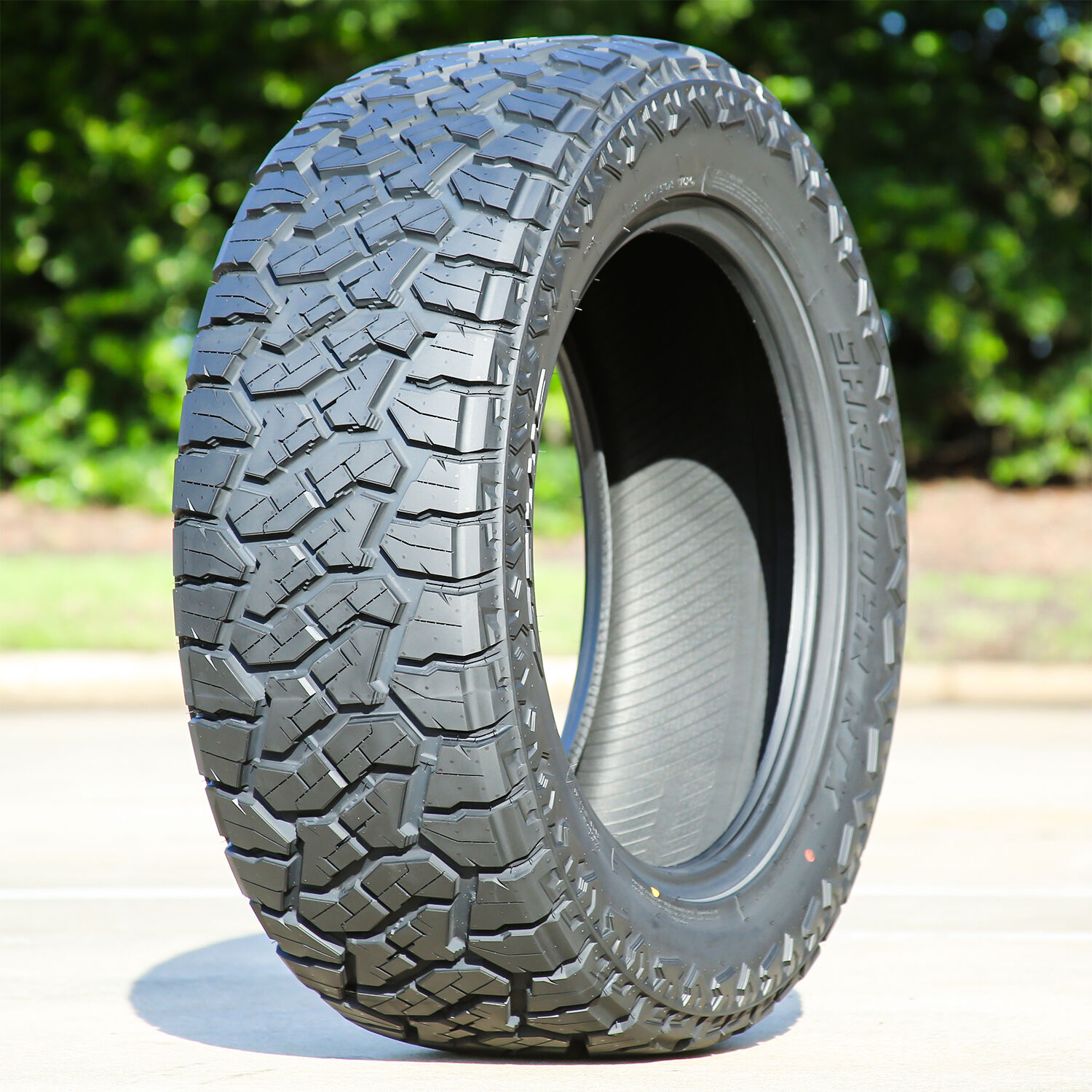 Aplus Shredder RTX (3 Ply Sidewall) LT 285/55R20 124/121S F (12 Ply)