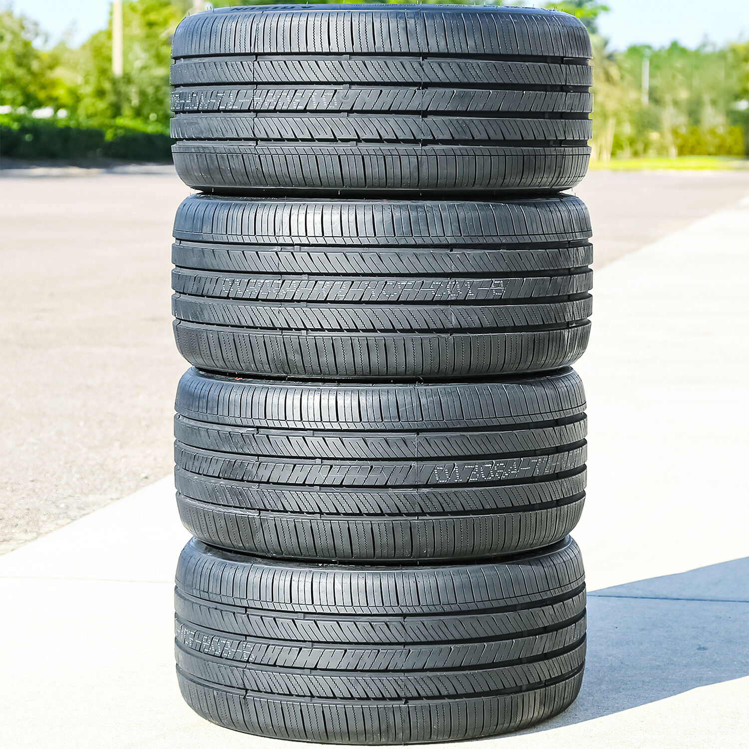 Arisun Aggressor ZS03 245/40R19 ZR 98W XL