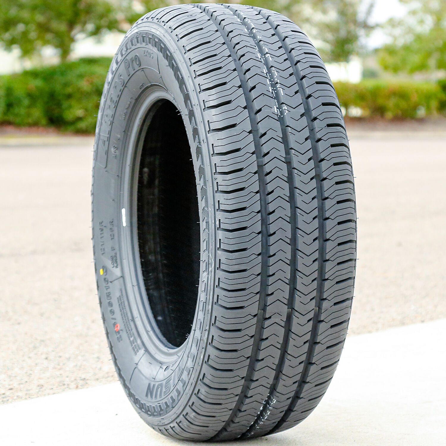 Arisun Altrans Pro ZX05 235/65R16C 121/119R F (12 Ply)