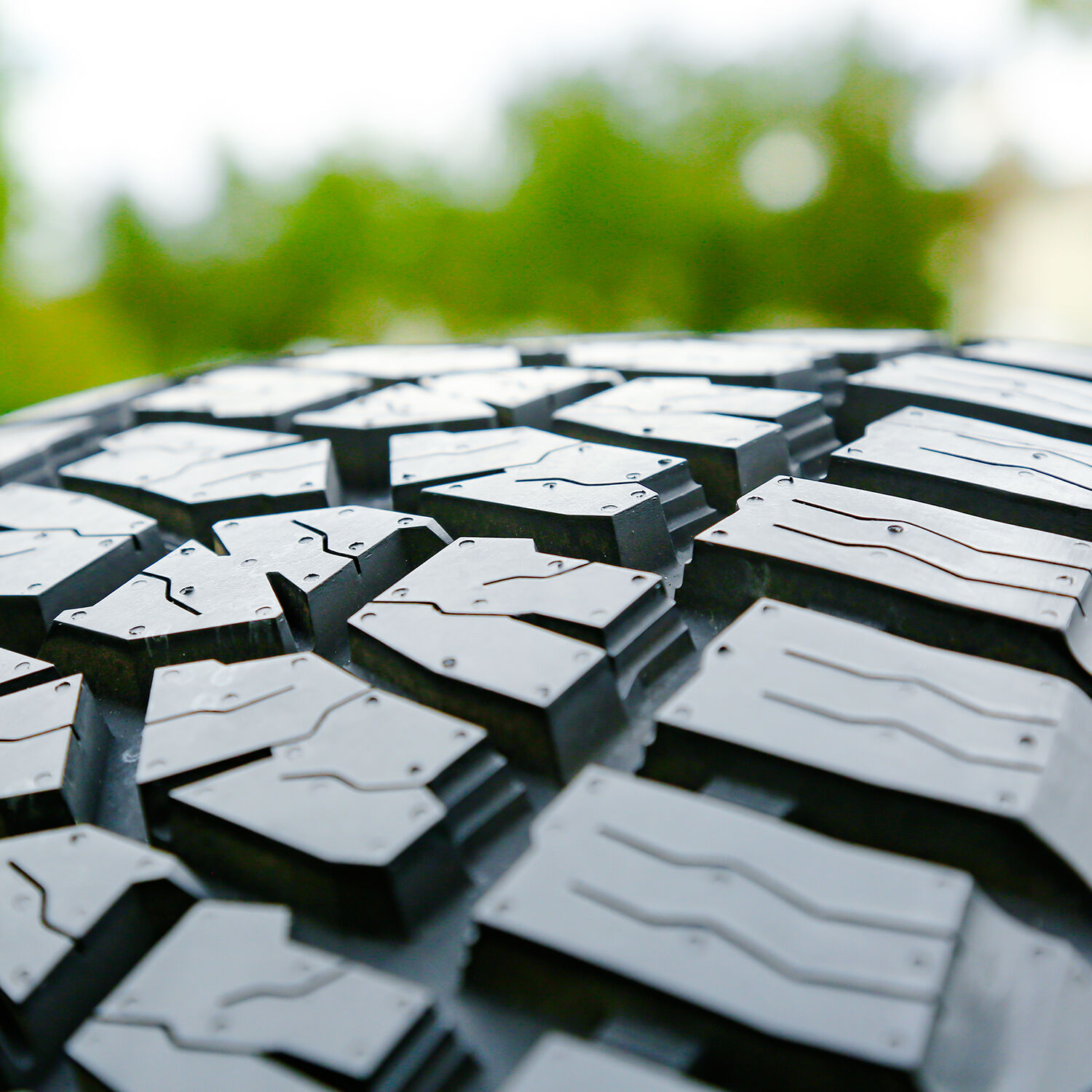 Arisun Aresta A/T ZG06 LT 305/55R20 121/118Q E (10 Ply)