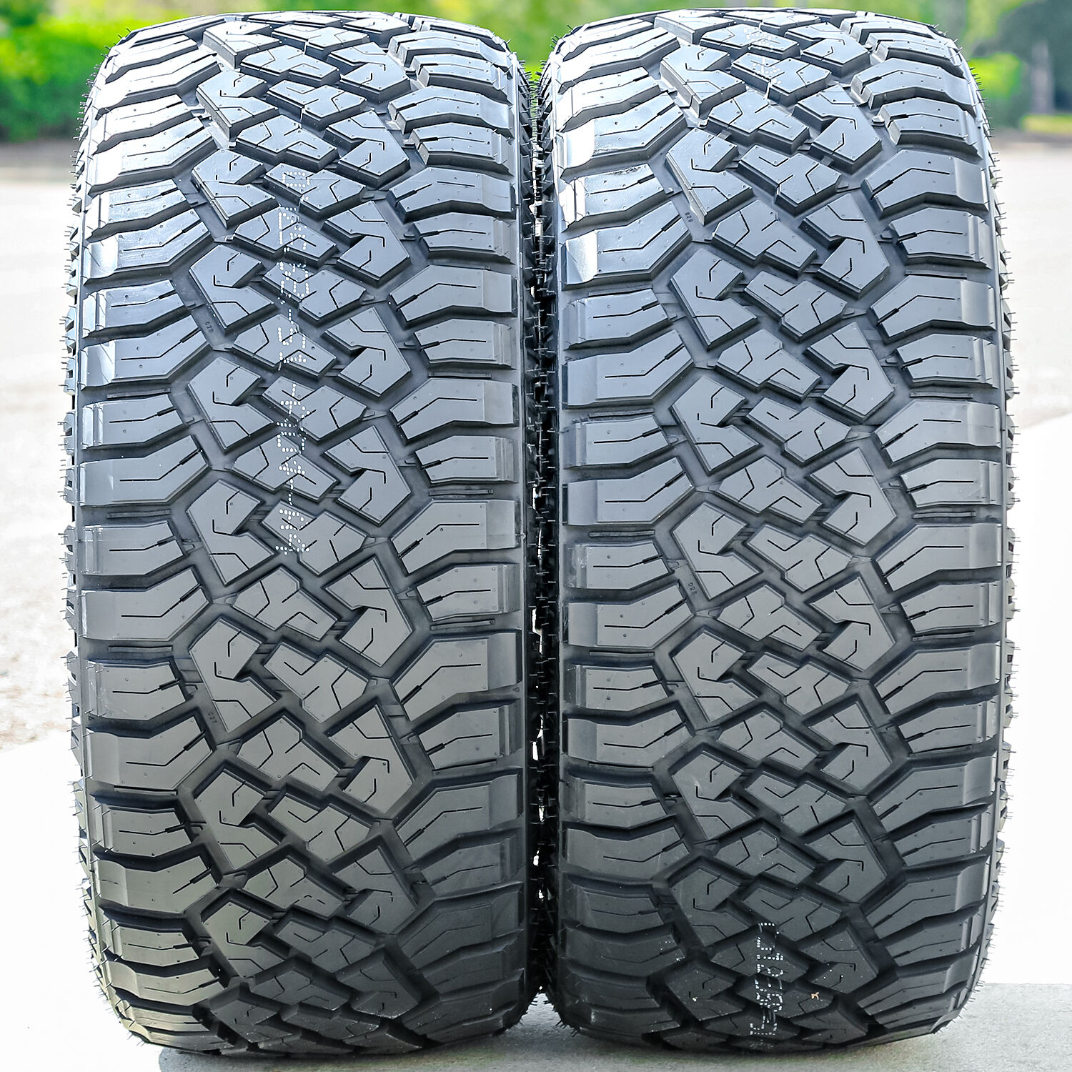 Arisun Aresta R/T ZG07 LT 33X12.50R22 109Q E (10 Ply)