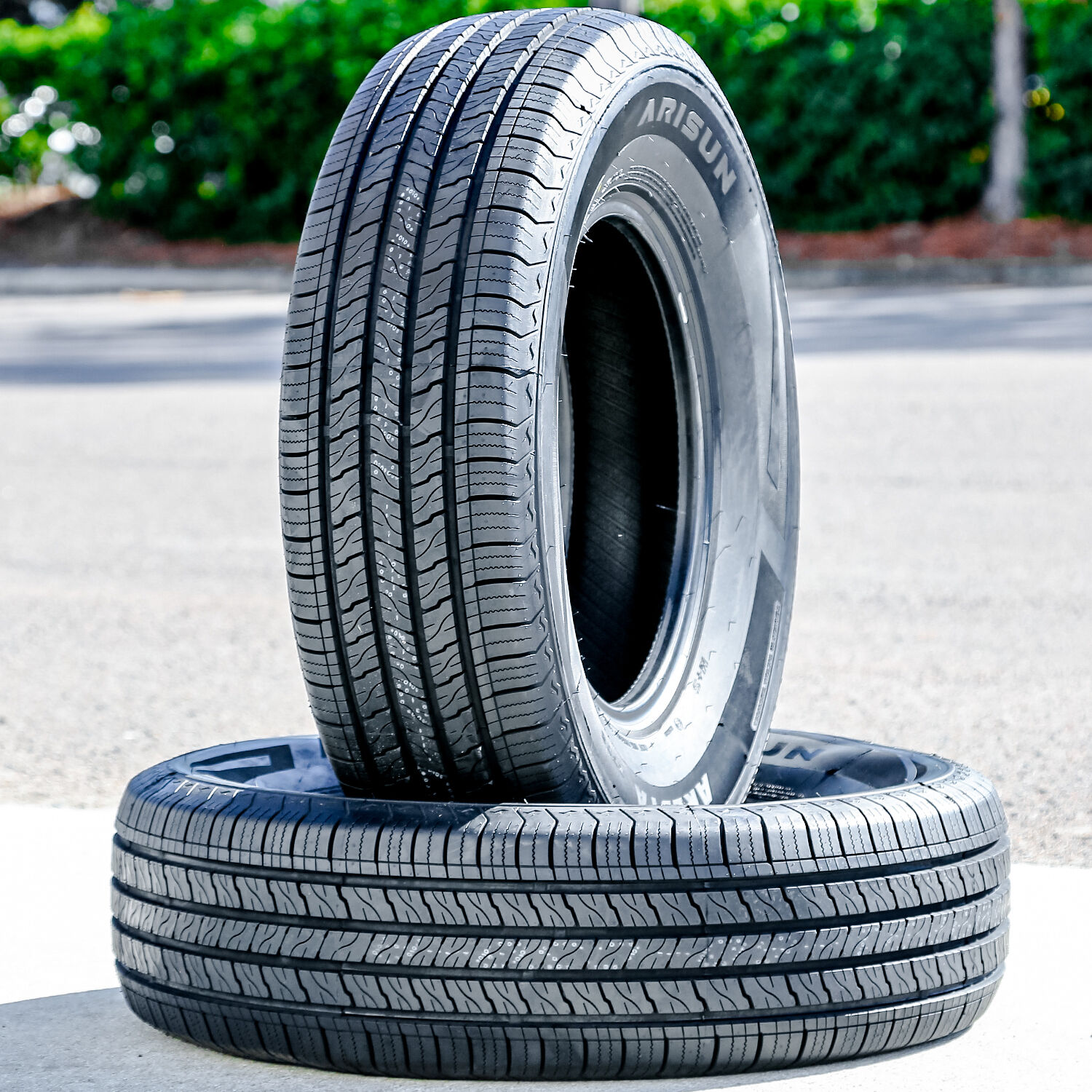 Arisun Aresta ZG02 235/65R17 104H