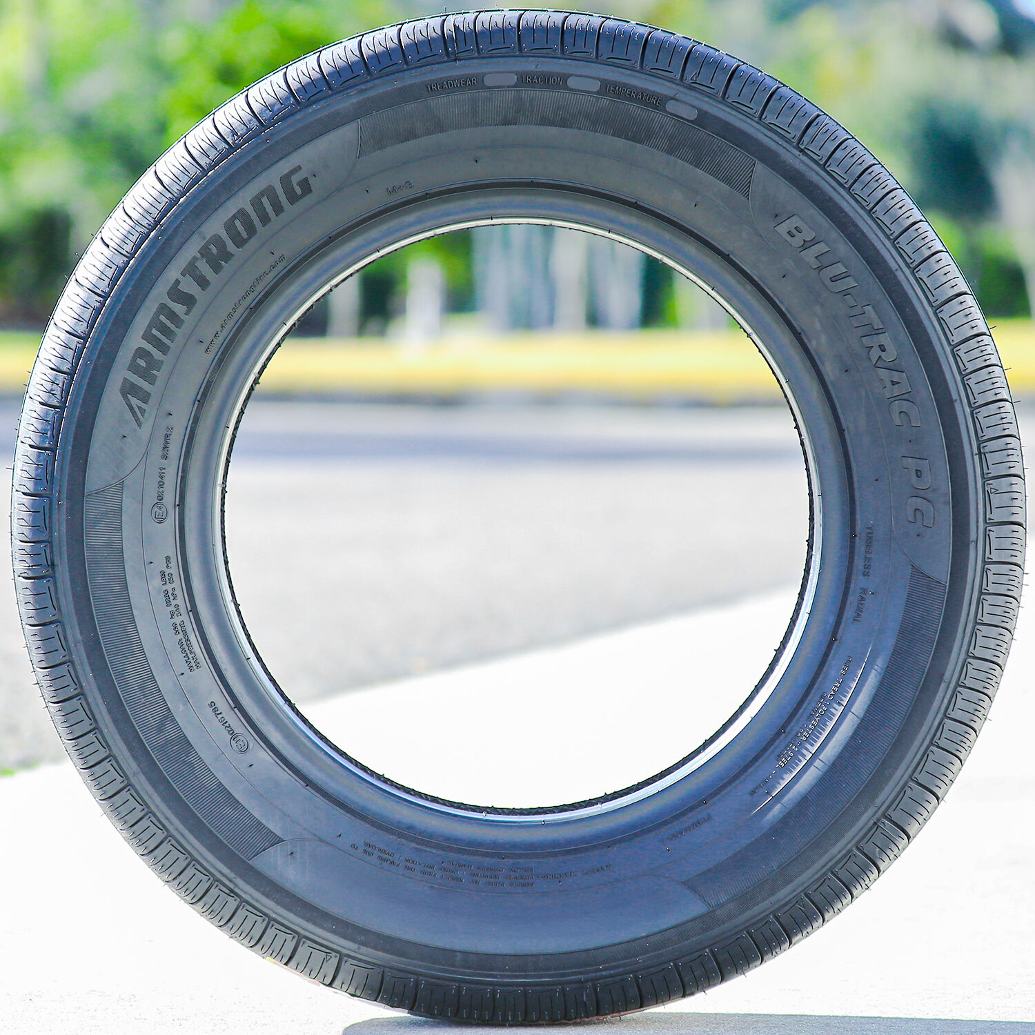 Set Of 4 Armstrong Blu-Trac PC 155/65R13 73T
