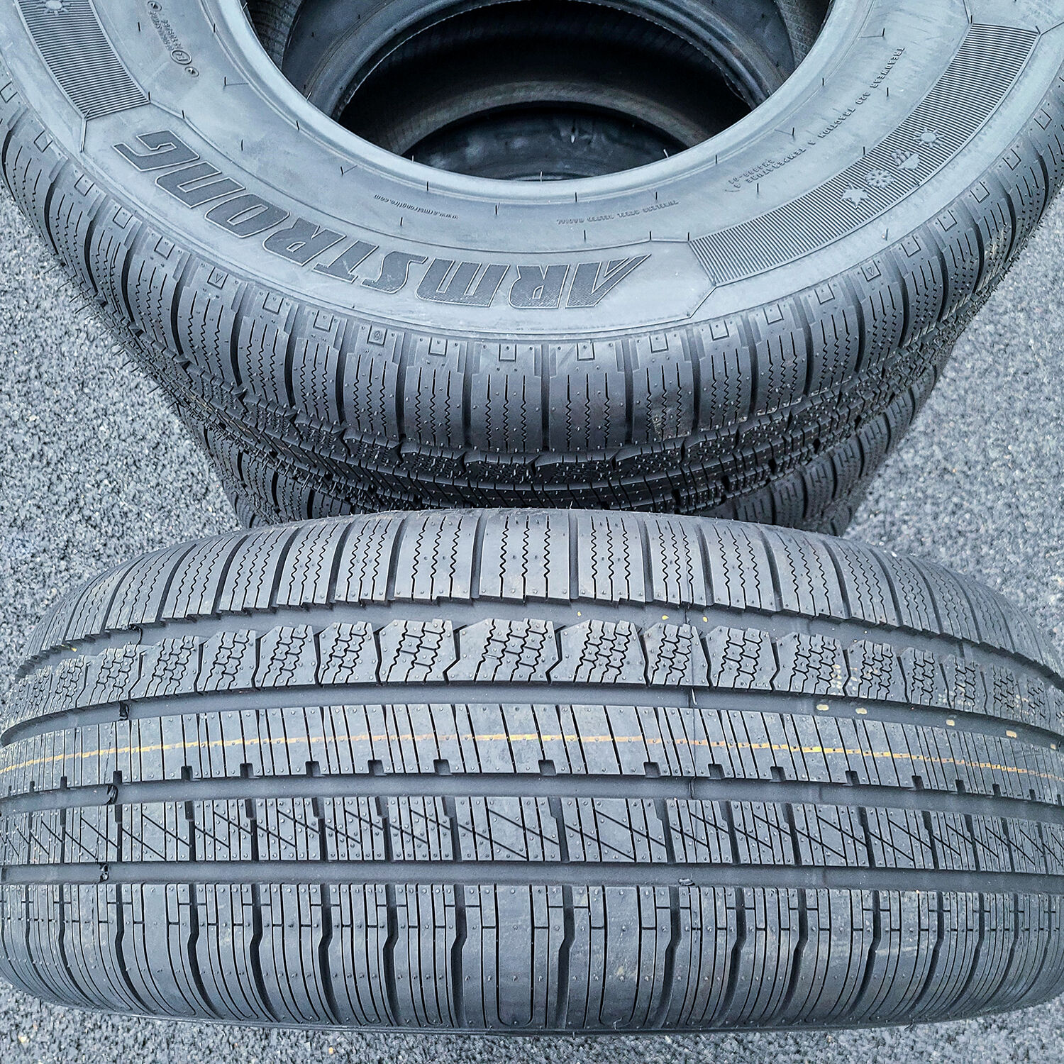 Armstrong Tru-Trac SU Flex 235/70R16 106T