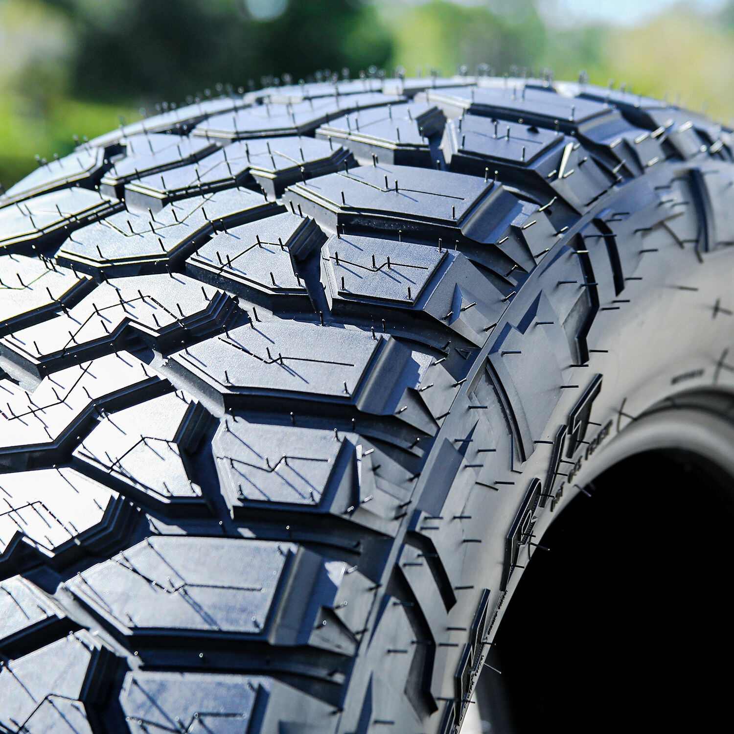 Arroyo Tamarock R/T LT 33X12.50R20 119Q F (12 Ply)