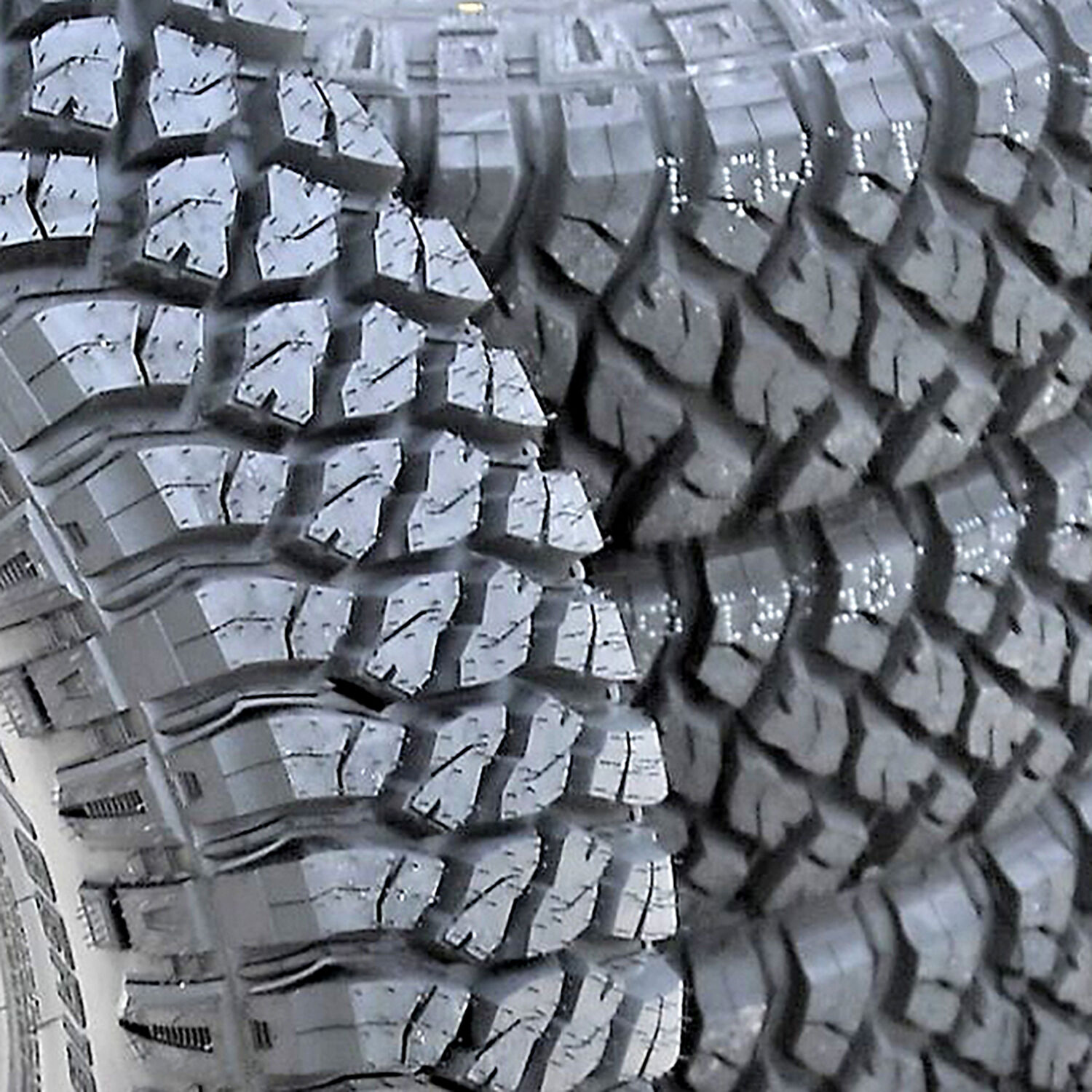 Atlander Roverclaw M/T I (3 Ply Sidewall) LT 235/85R16 120/116Q E (10 Ply)