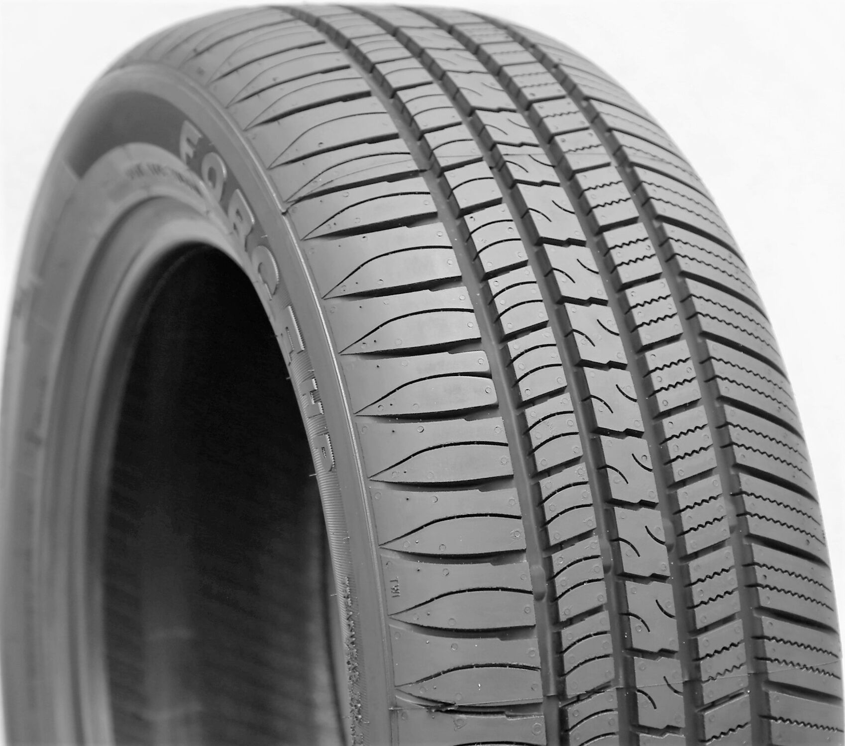 Atlas Tire Force HP 215/55R16 97H XL