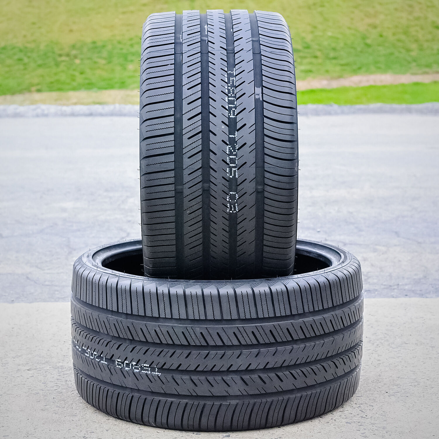 Atlas Force UHP 295/40R20 110W