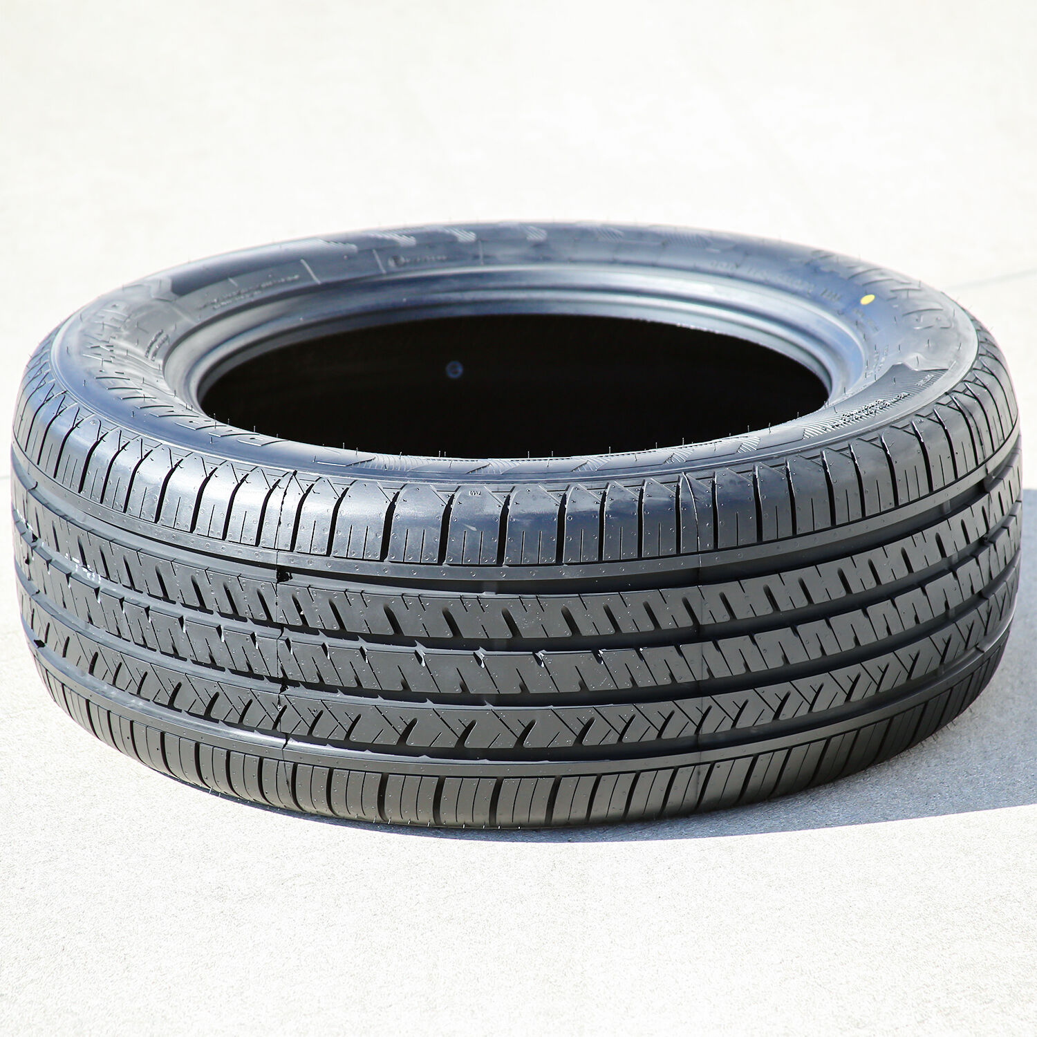 Atlas Tire Paraller 4x4 HP 255/55R18 109V XL