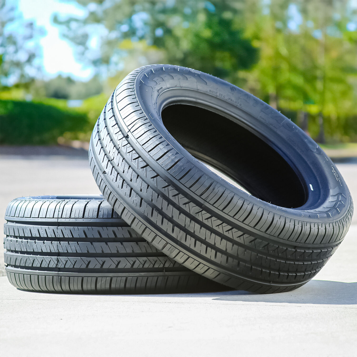 Atlas Tire Paraller 4x4 HP 255/55R18 109V XL