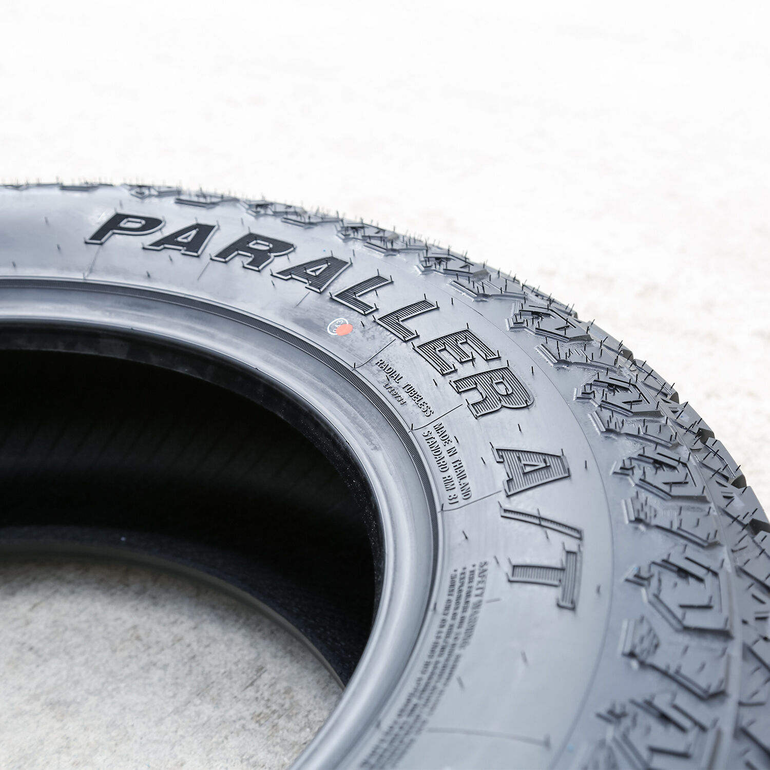 Atlas Tire Paraller A/T