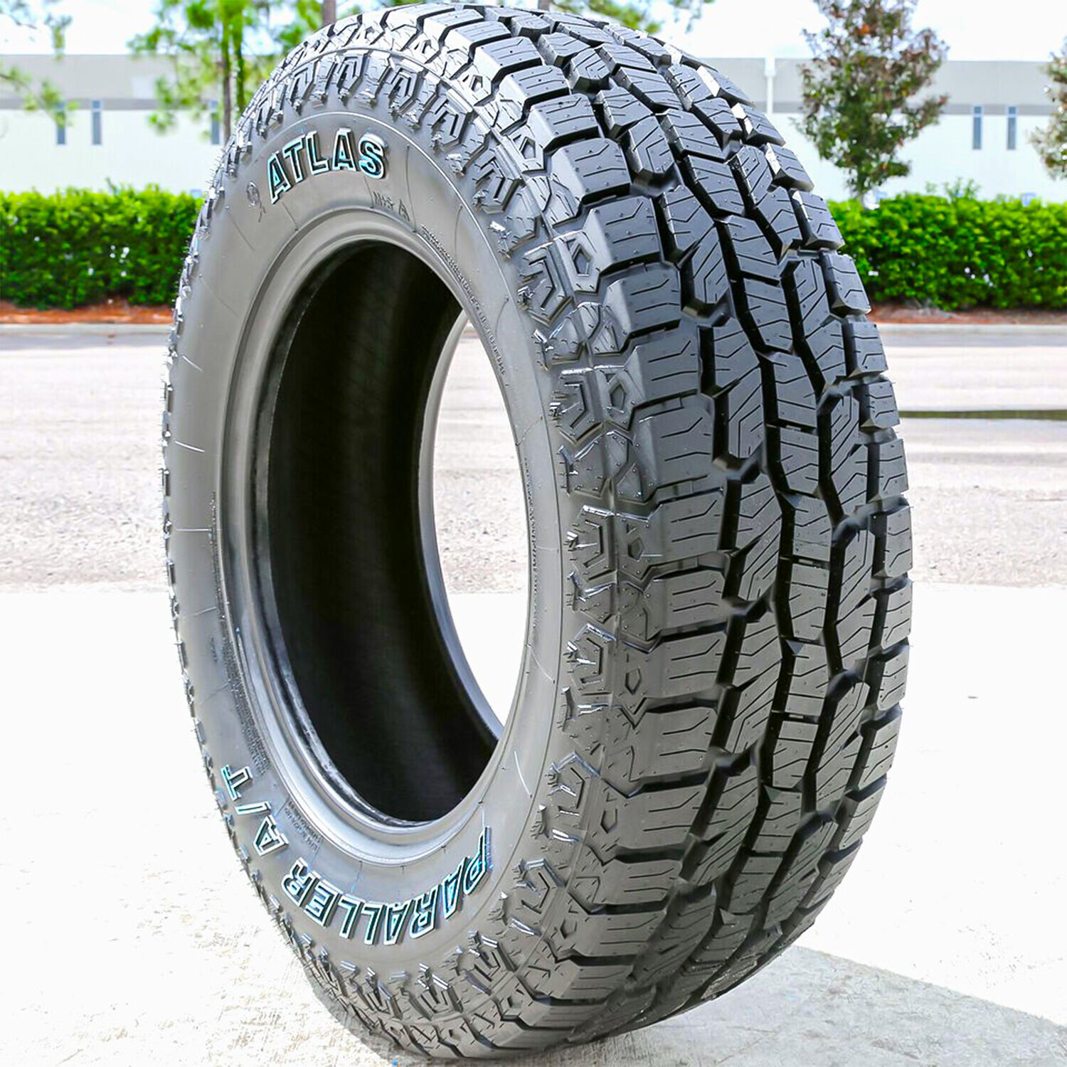 Atlas Tire Paraller A/T 285/70R17 116T (OWL)