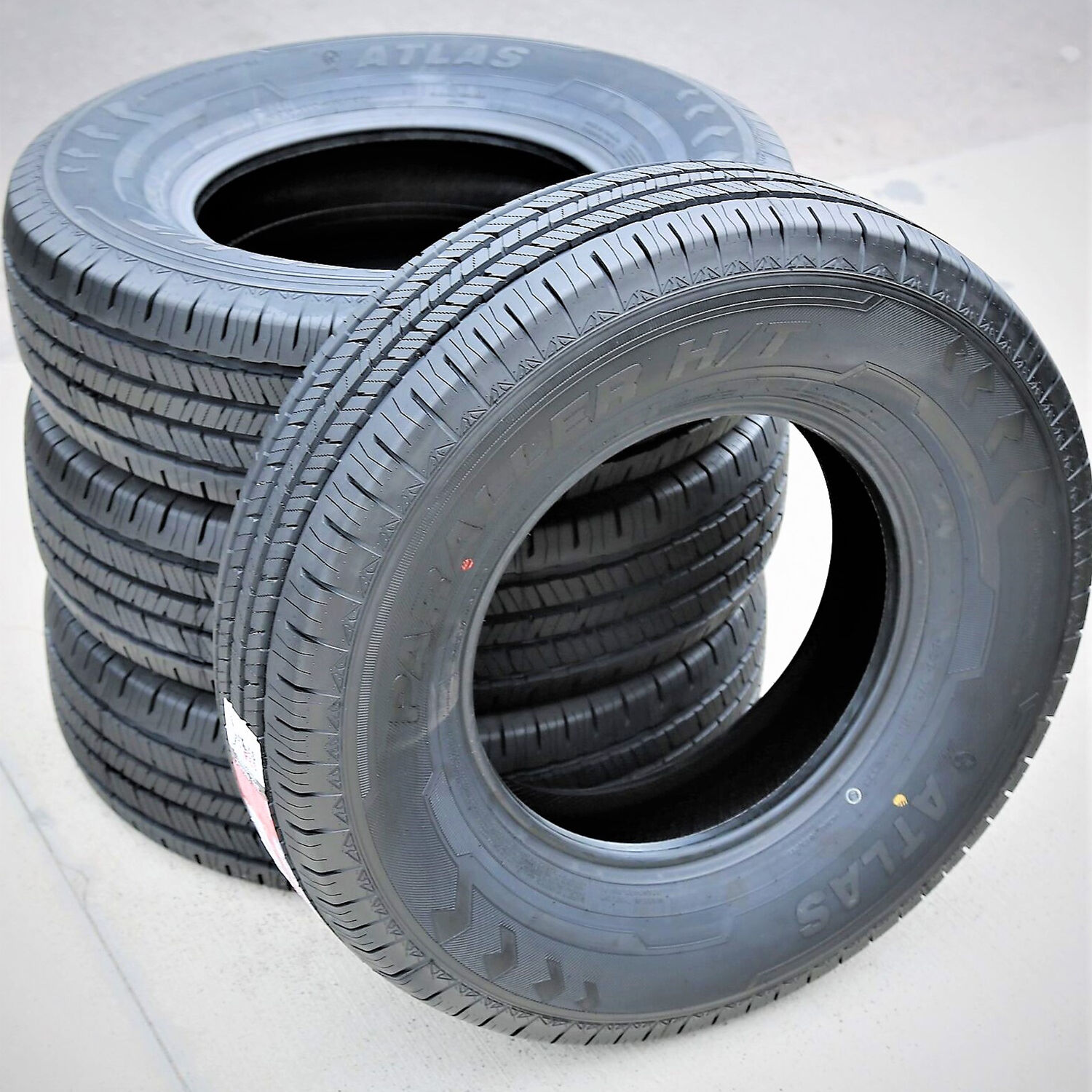 Atlas Tire Paraller H/T 235/65R17 104T