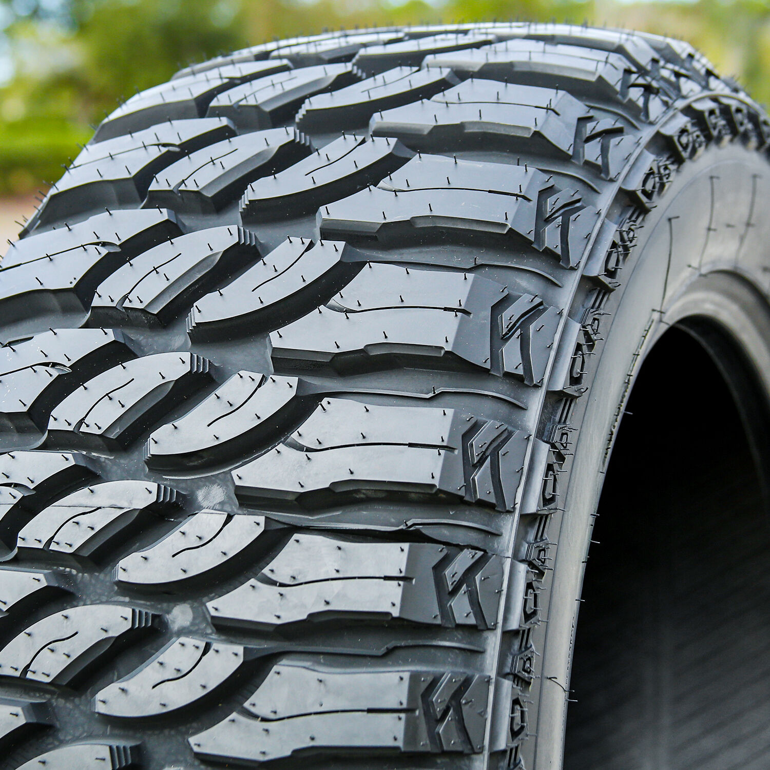 Atlas Tire Paraller M/T LT 285/65R20 127/124Q E (10 Ply)