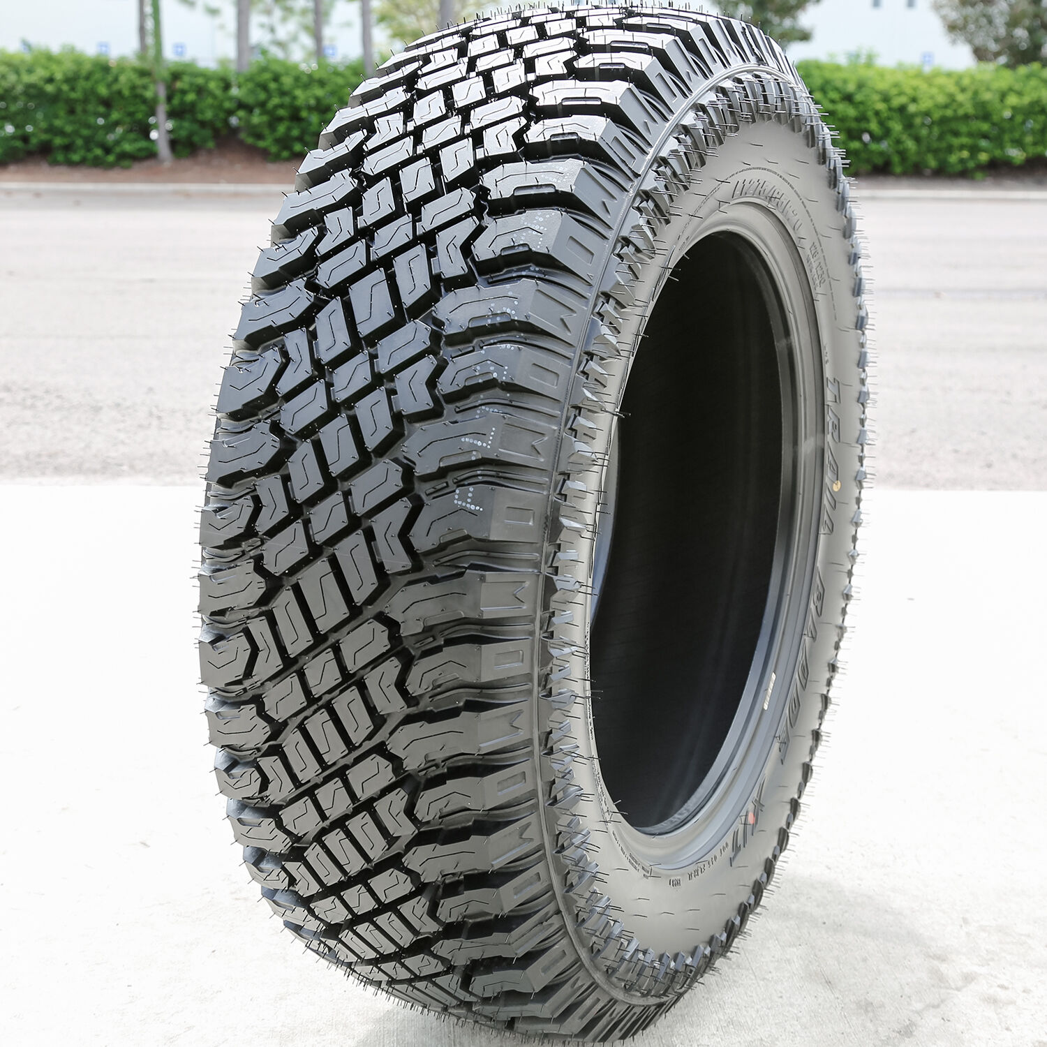 Atturo Trail Blade X/T LT 275/65R20 126/123Q E (10 Ply)