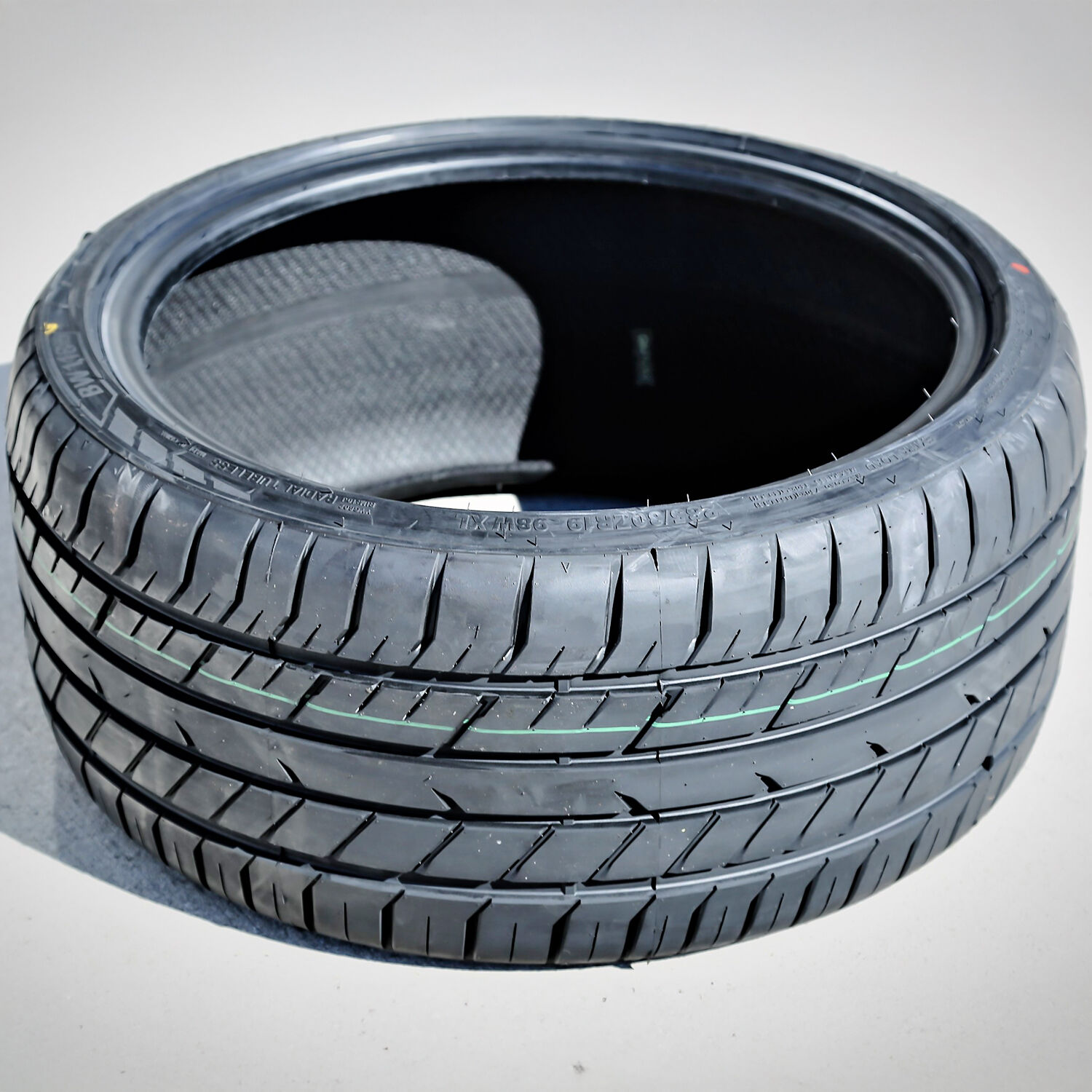 Bearway BW118 285/30R19 ZR 98W XL