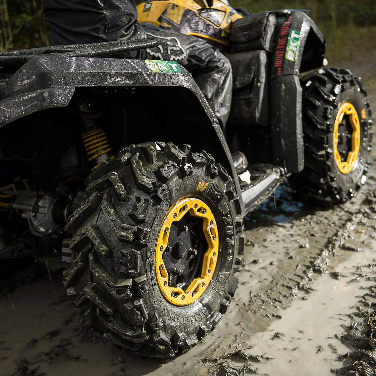 BKT W 207 25X11.00-12 6 Ply