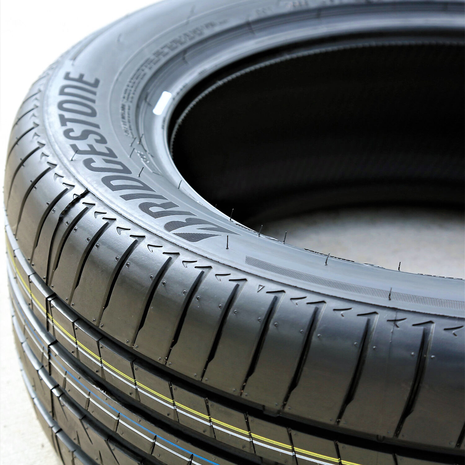 Bridgestone Alenza 001 255/55R19 111H XL