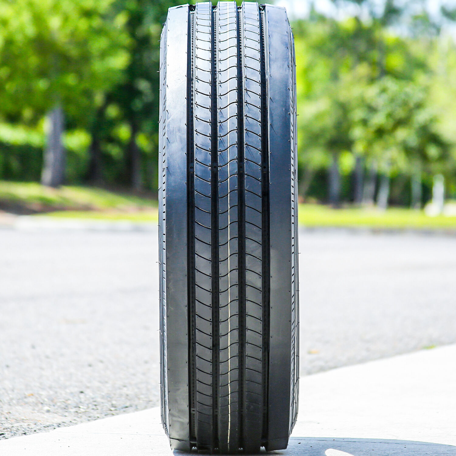 Cargo Max RT809 ST 225/75R15 121/117M G (14 Ply)