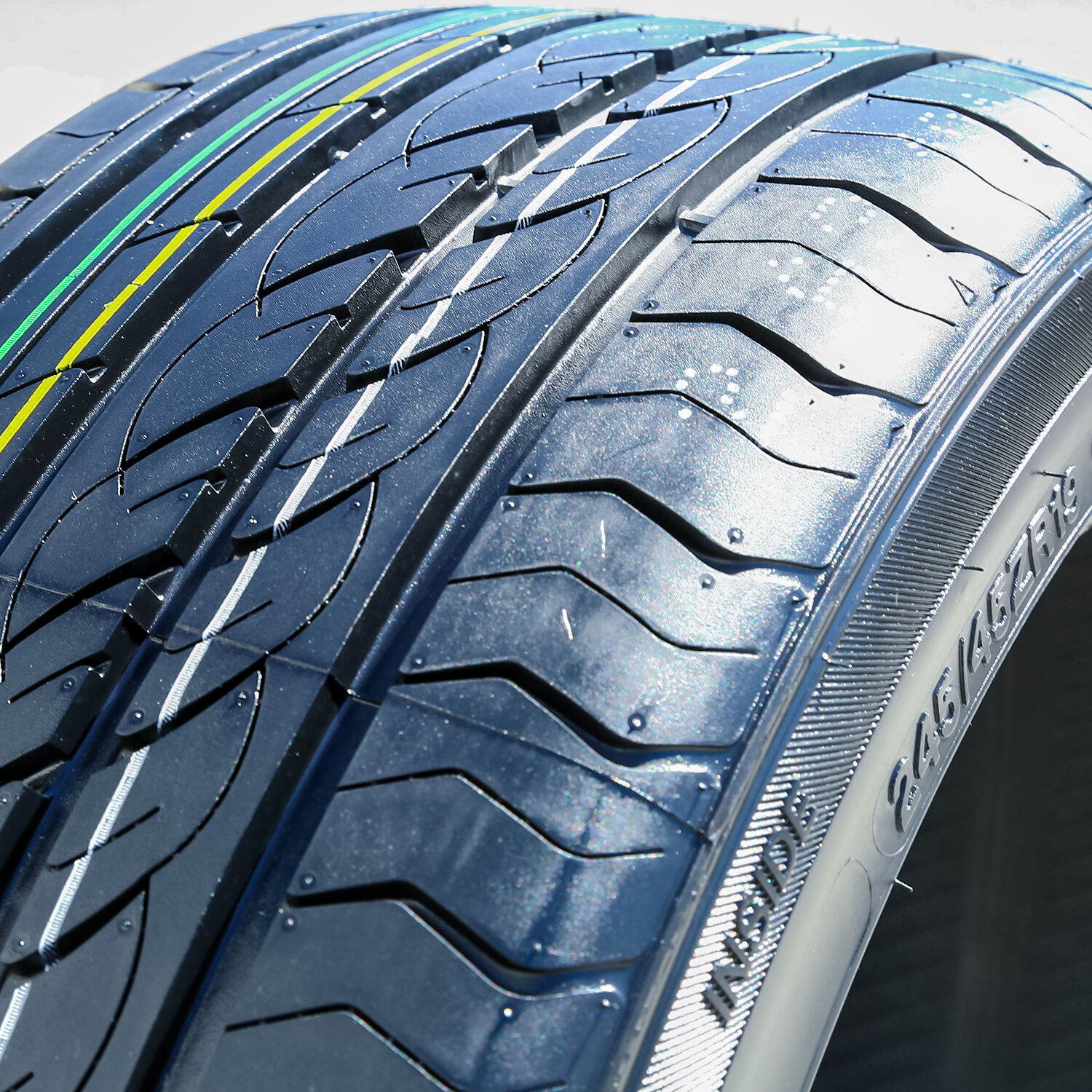 Centara Vanti HP 245/45R19 ZR 98W