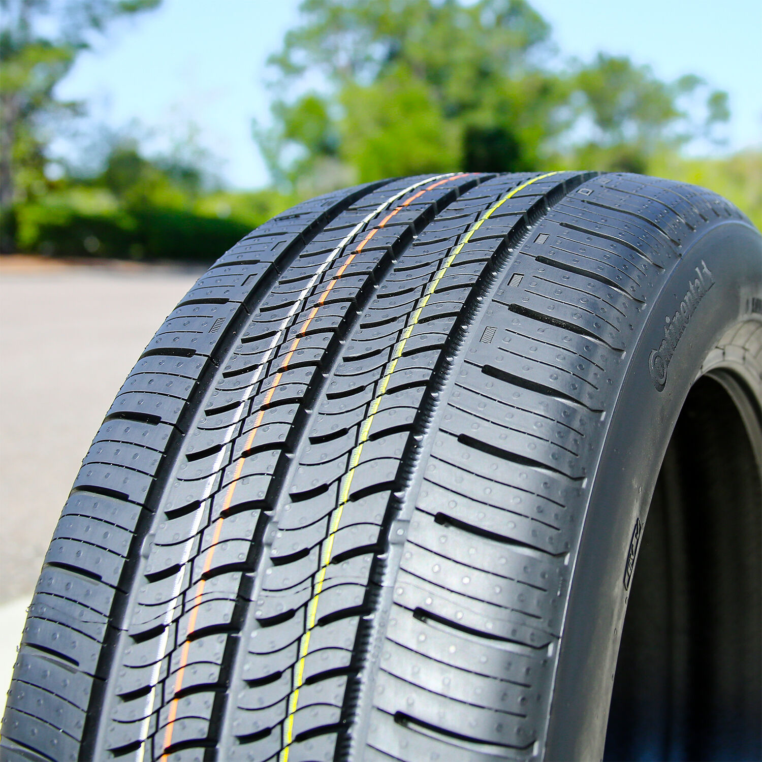 Continental TrueContact Tour 54 (EcoPlus+) 205/55R16 91V AS A/S All Season Tire