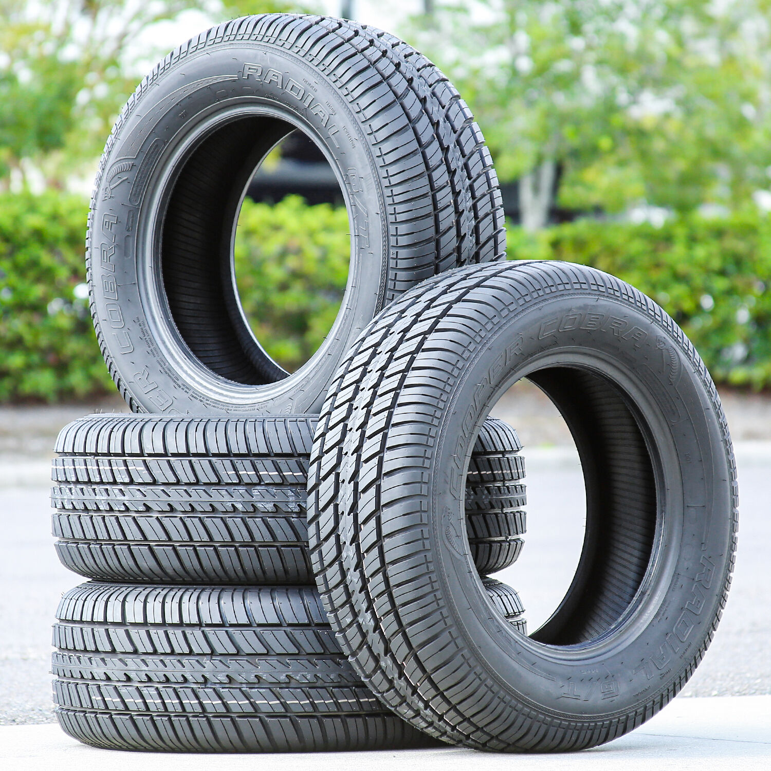 Cooper Cobra Radial G/T 225/70R15 100T