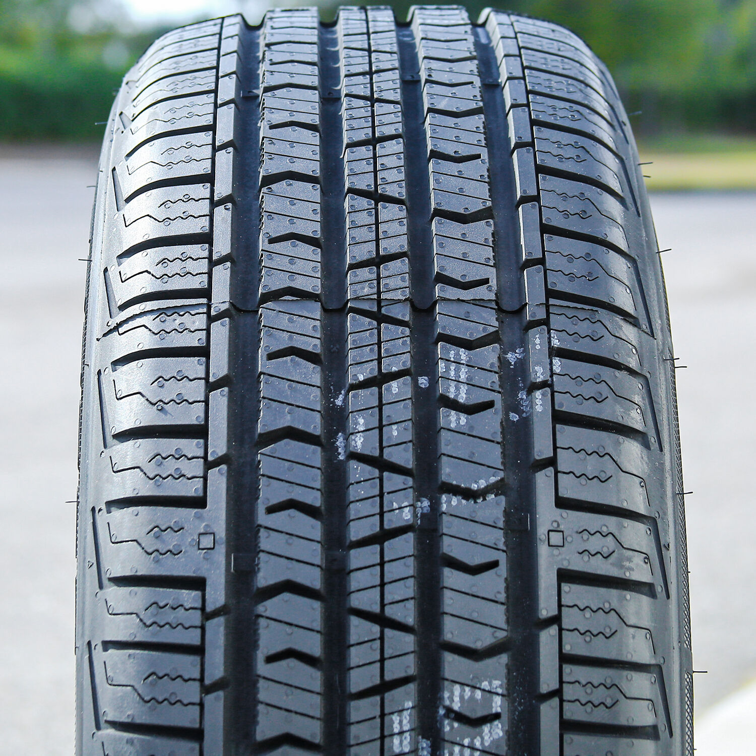 Cooper Discoverer EnduraMax 235/65R17 104H