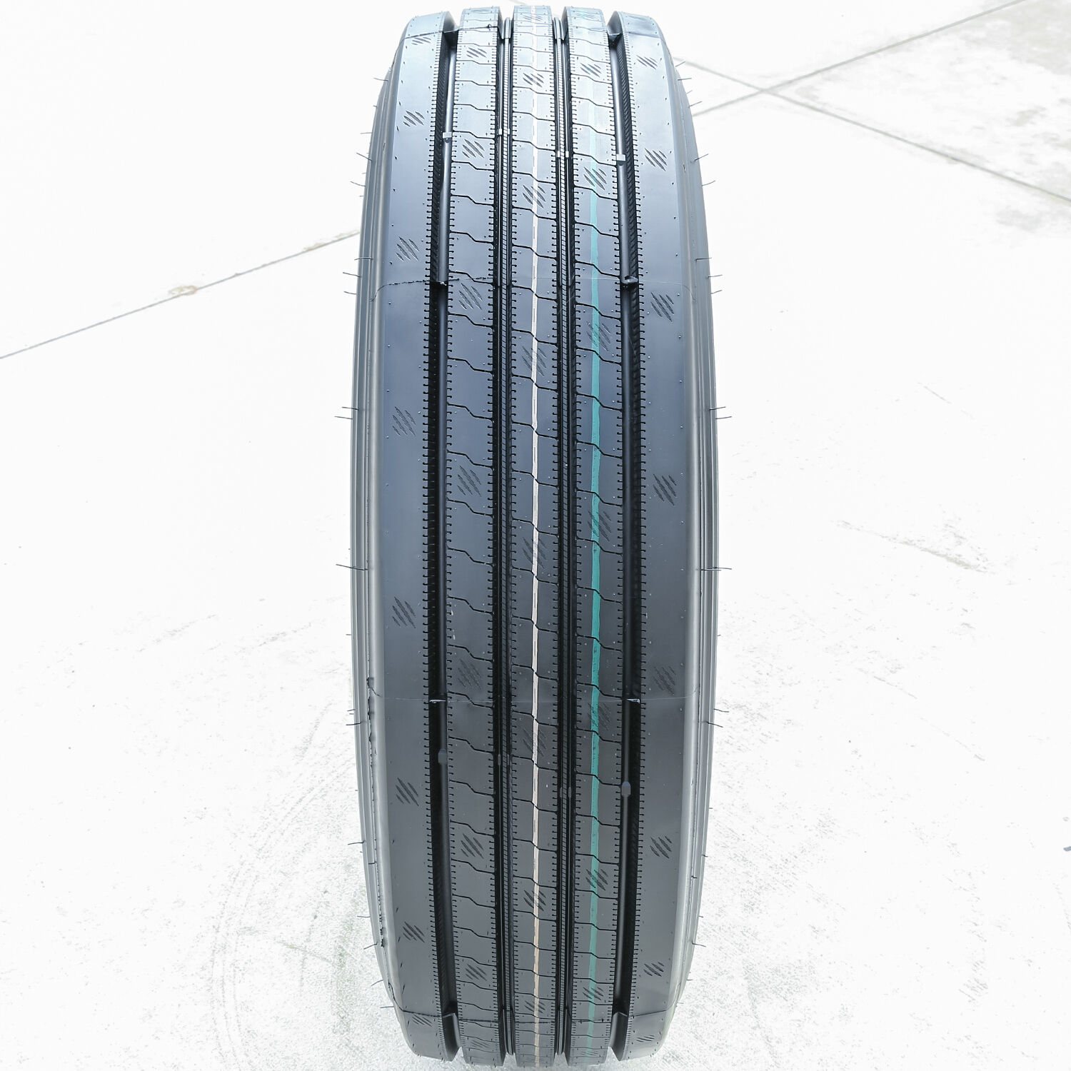 Cosmo CT575 Plus 255/70R22.5 140/137L H (16 Ply)