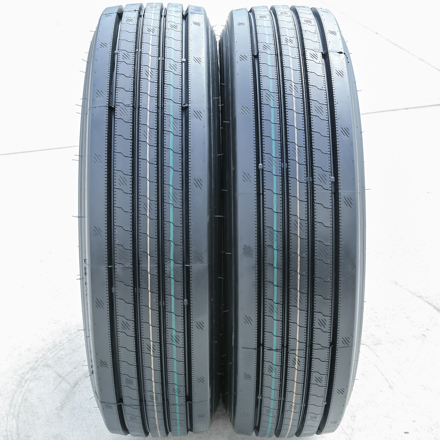 Cosmo CT575 Plus 255/70R22.5 140/137L H (16 Ply)