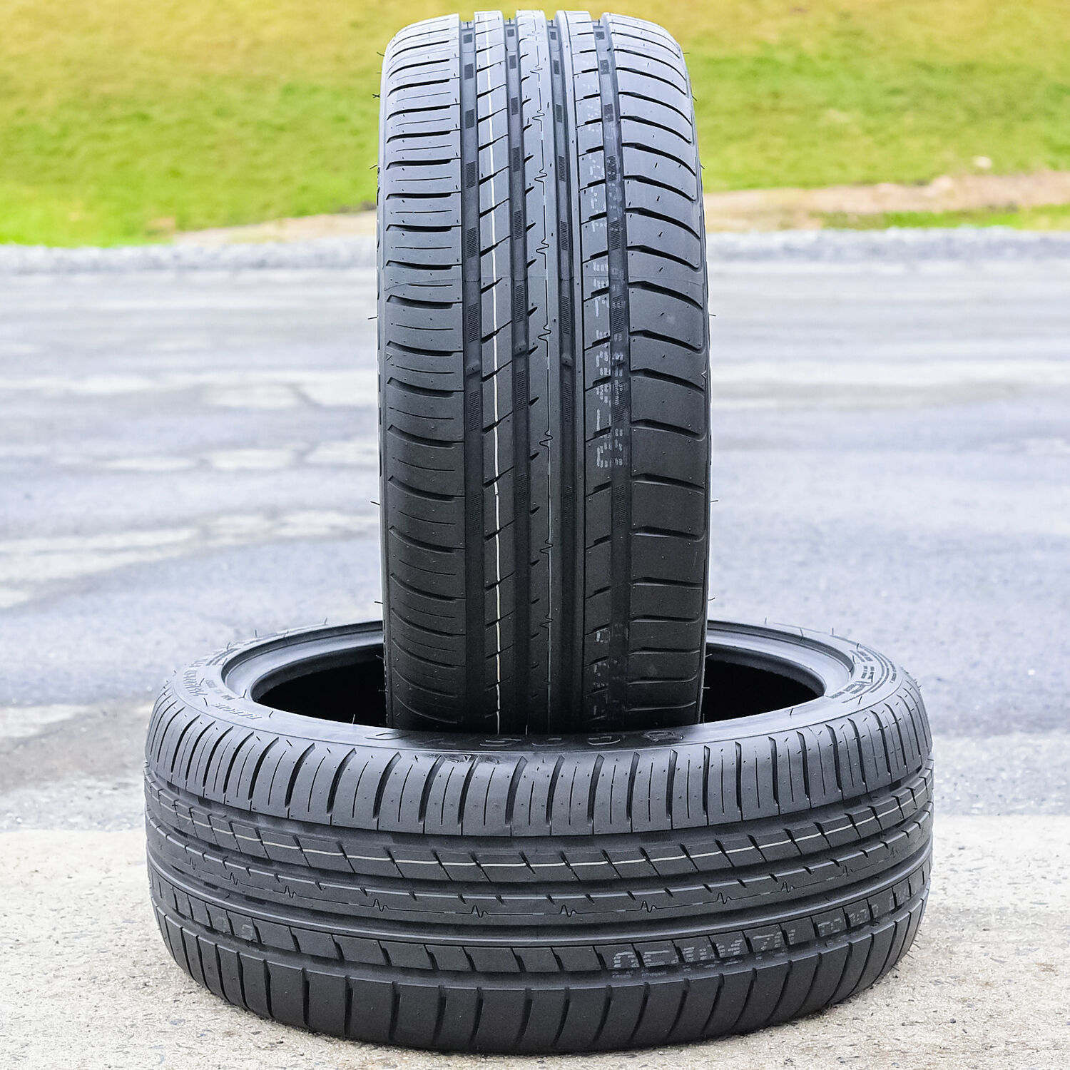 Cosmo MuchoMacho 215/55R17 ZR 98W XL