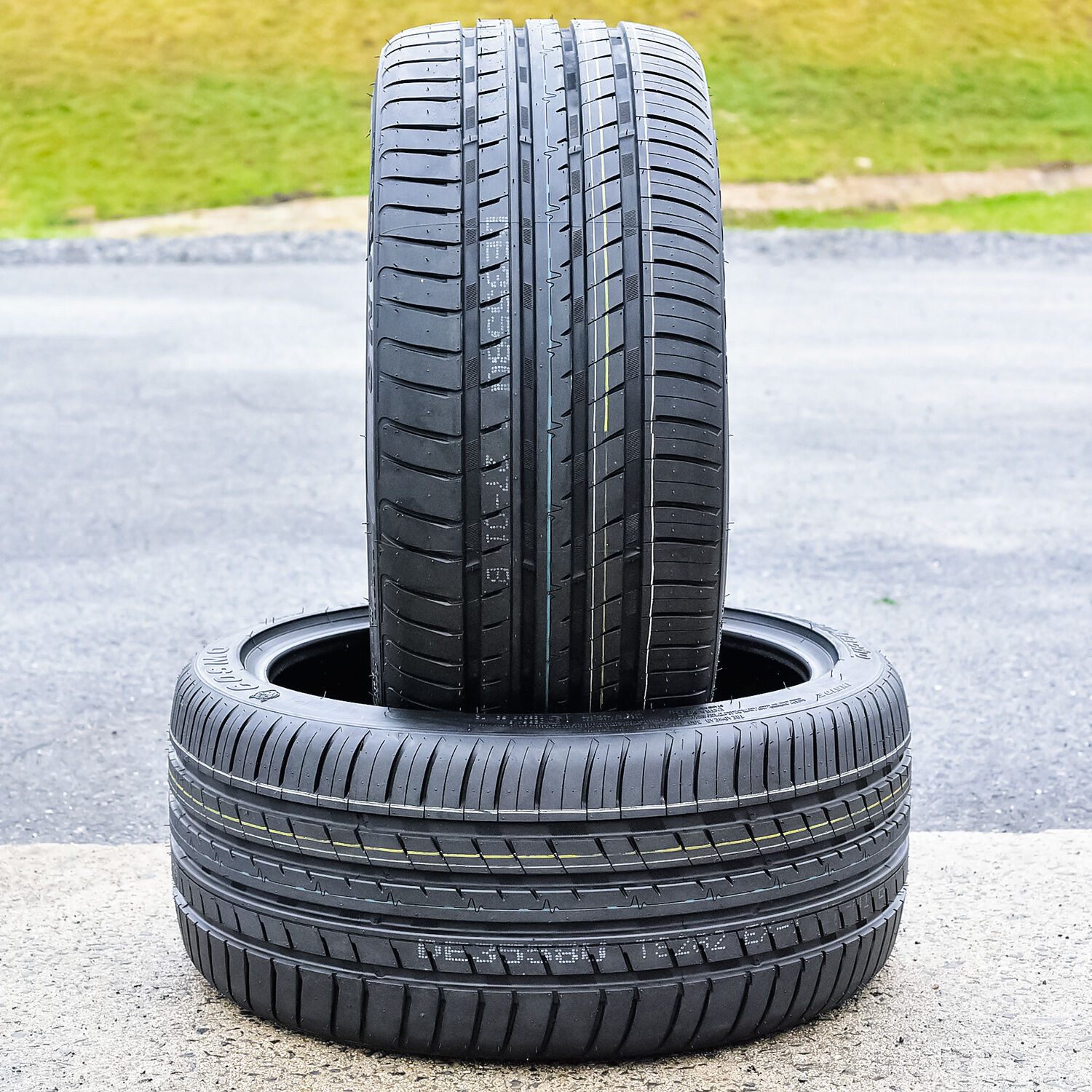 Cosmo MuchoMacho 255/35R18 ZR 94Y XL