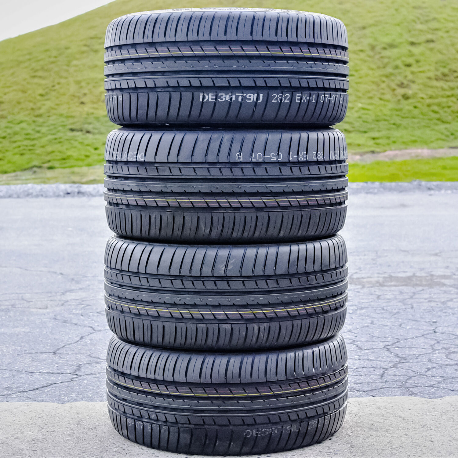 Cosmo MuchoMacho 255/35R20 ZR 97Y XL
