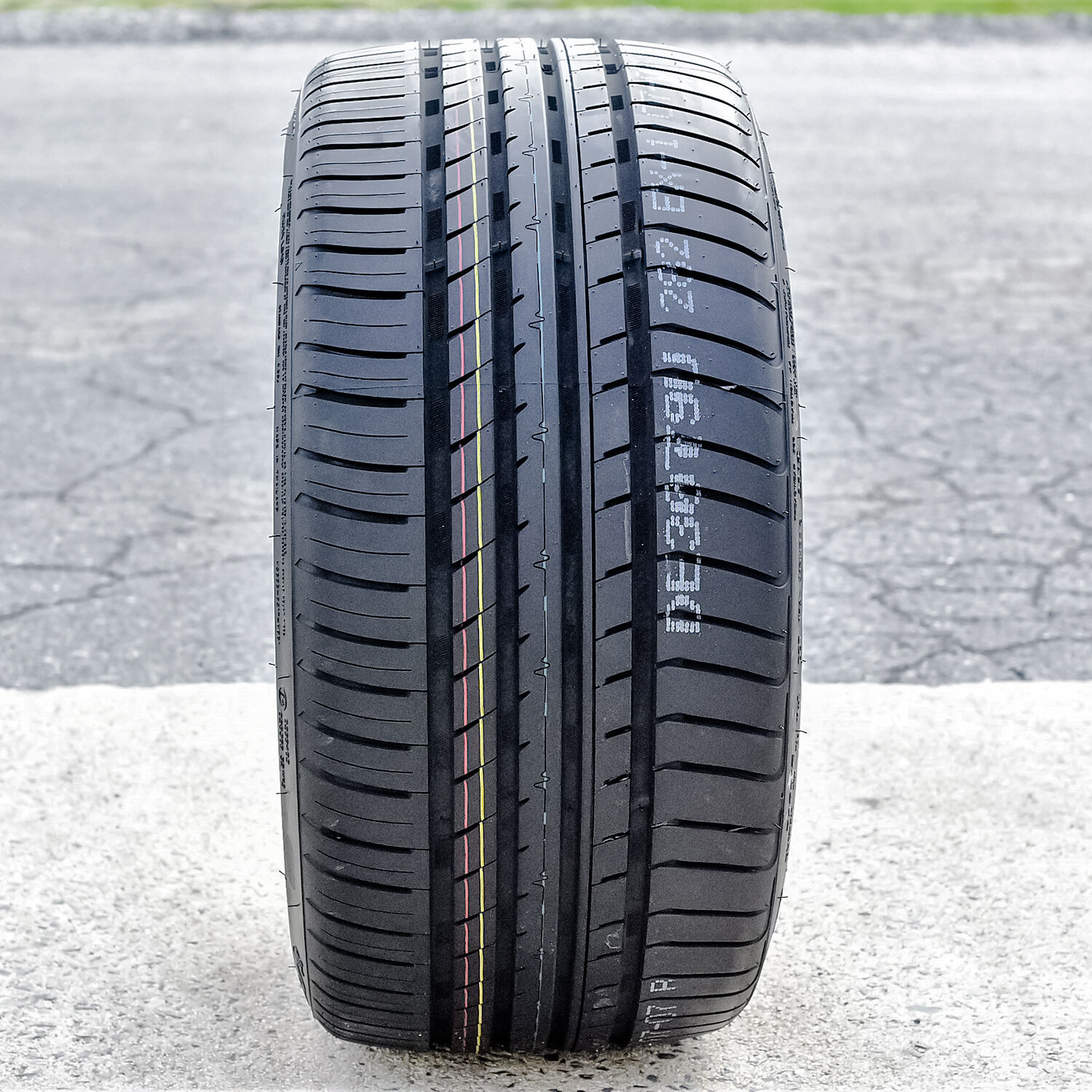 Cosmo MuchoMacho 255/35R20 ZR 97Y XL