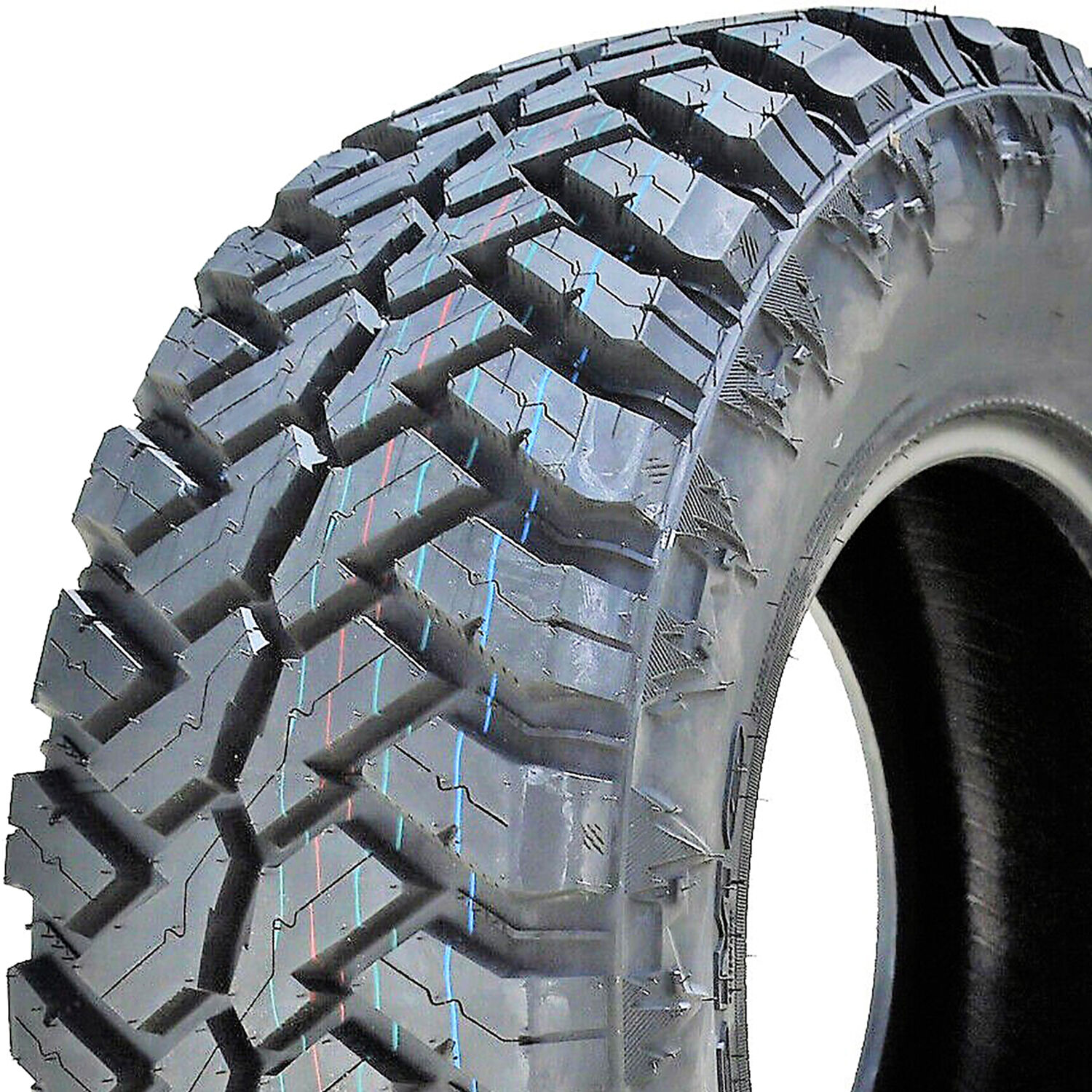 Cosmo Mud Kicker LT 305/55R20 125/122Q F (12 Ply)