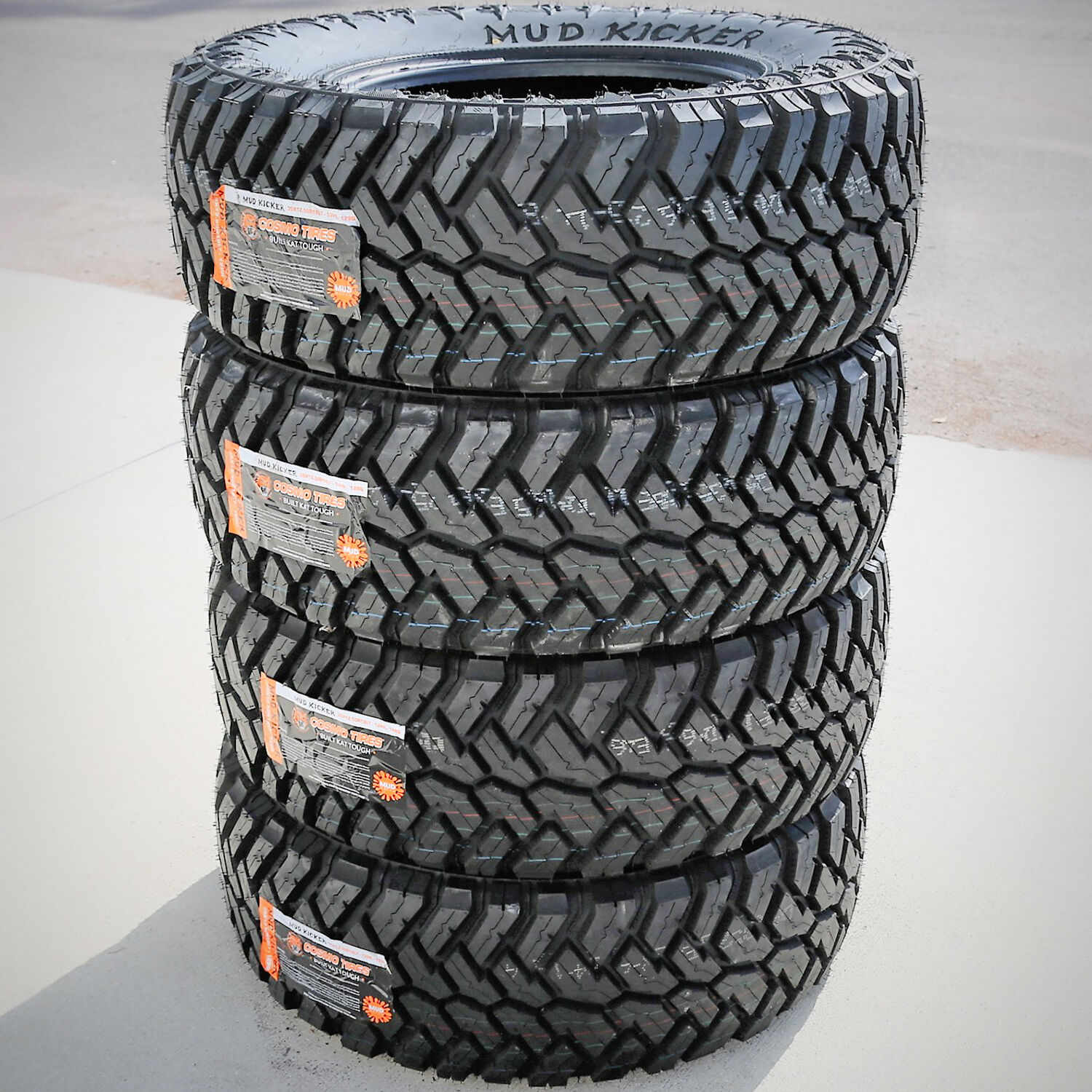 Cosmo Mud Kicker LT 305/55R20 125/122Q F (12 Ply)